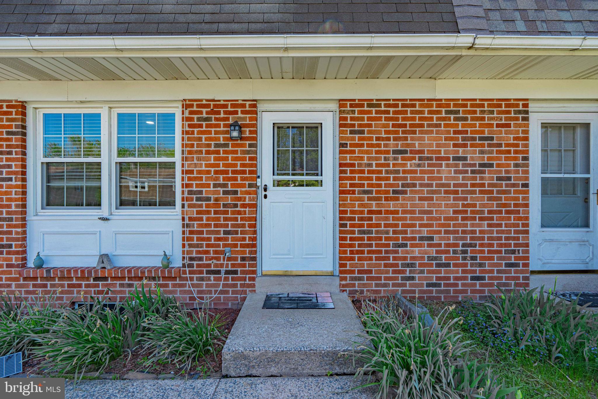 DEVONSHIRE ESTS - Residential