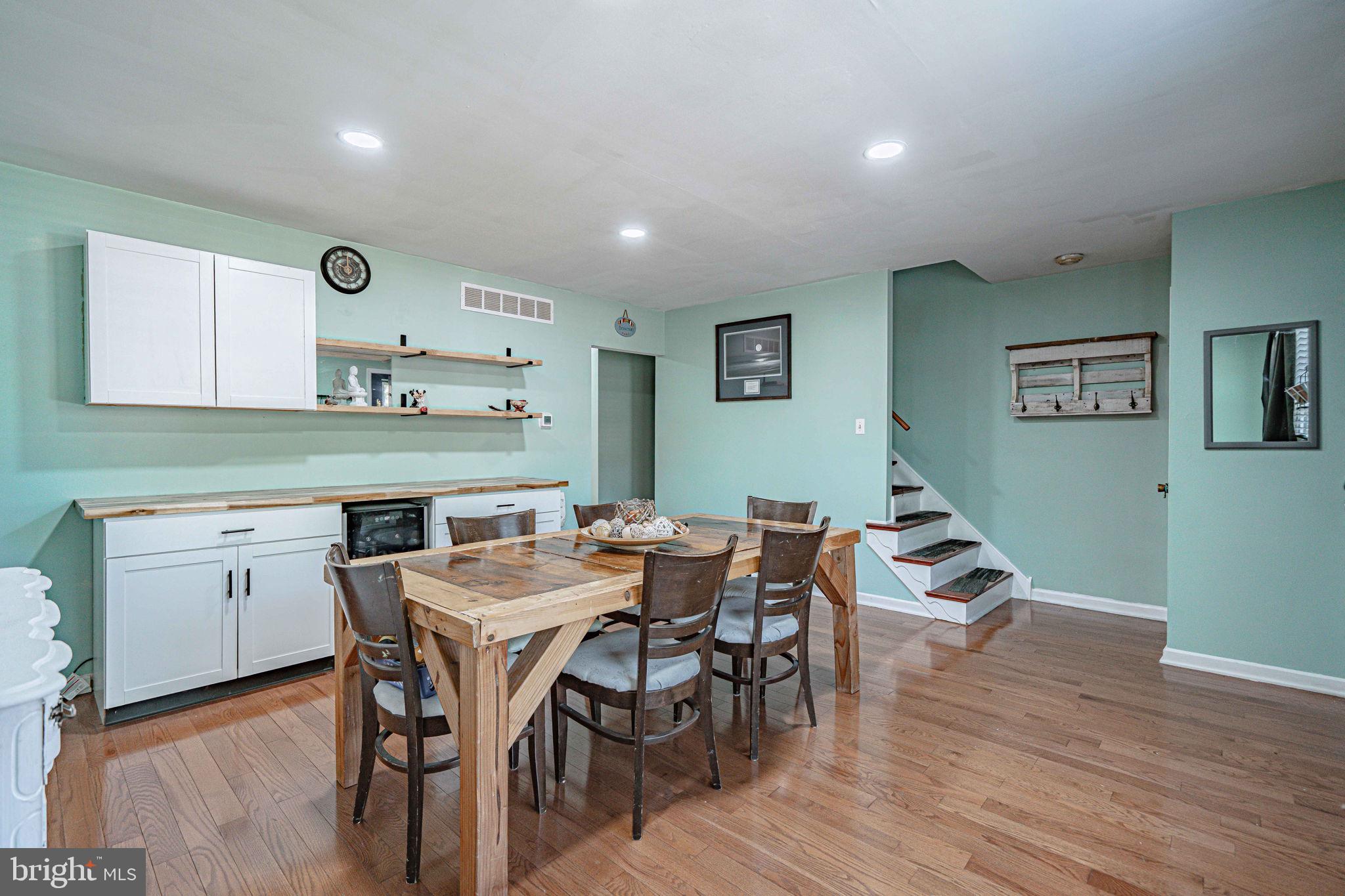 DEVONSHIRE ESTS - Residential