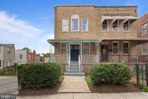 710 TUCKERMAN STREET NW WASHINGTON DC 20011