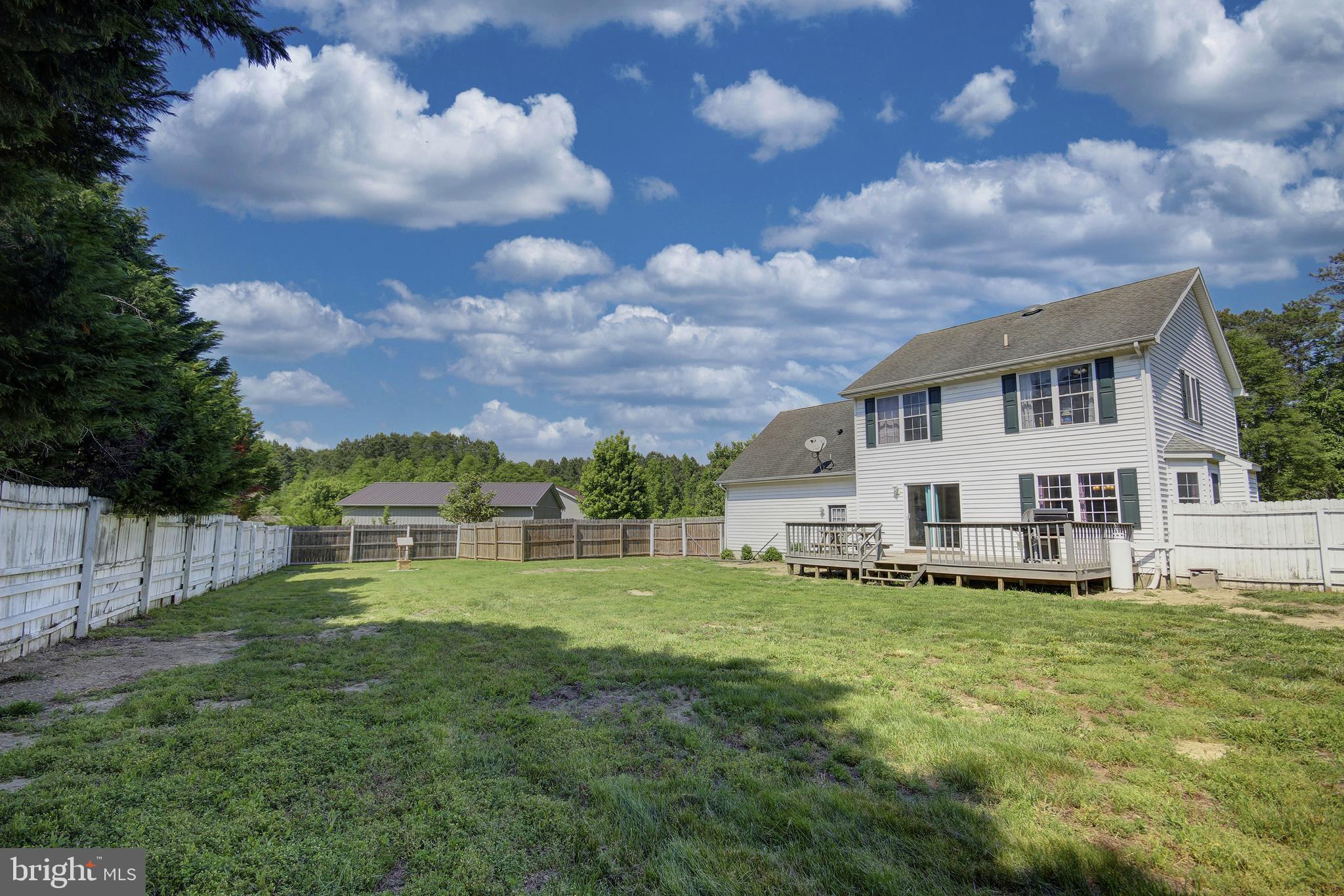 RIVERWOODS - Residential