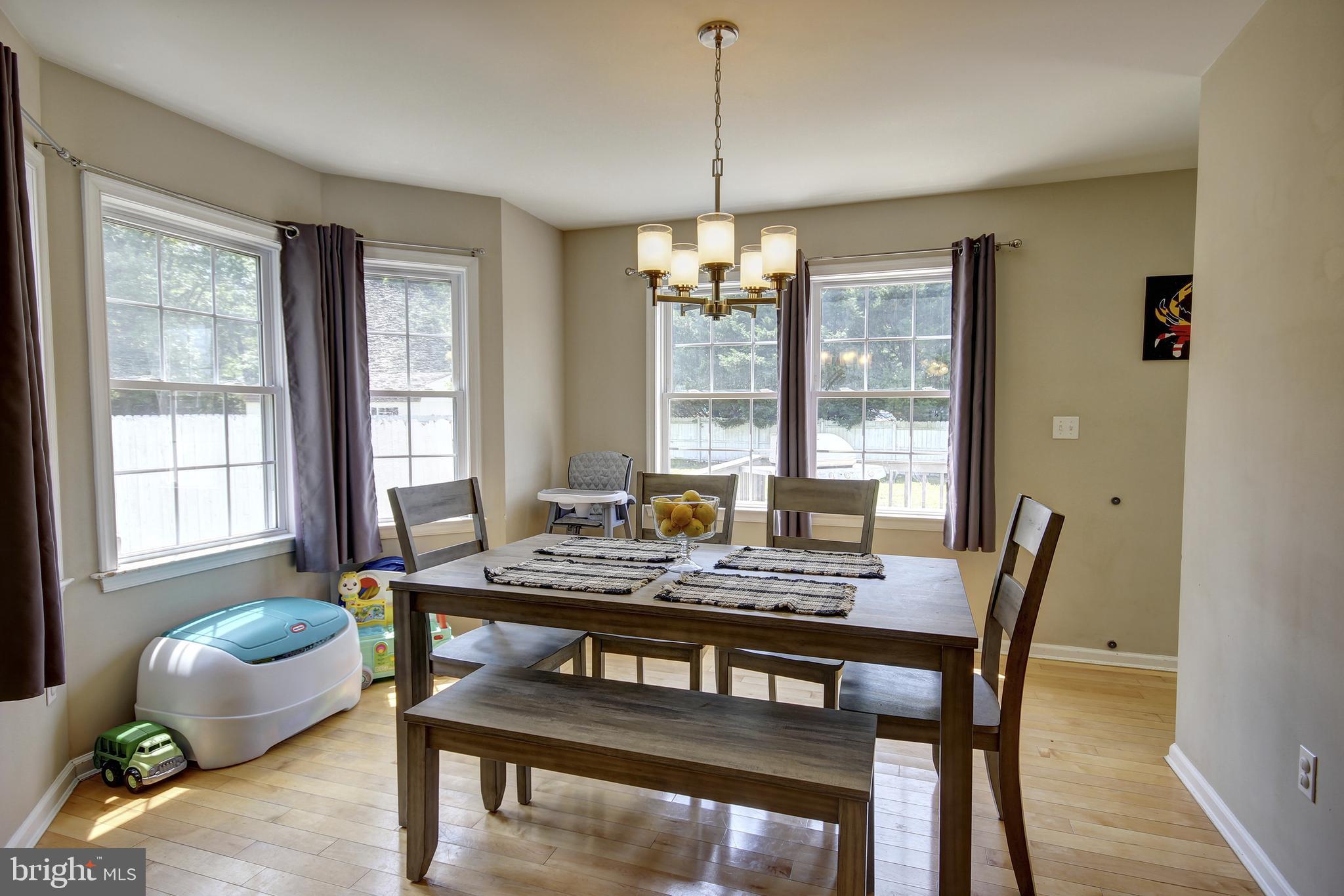 RIVERWOODS - Residential