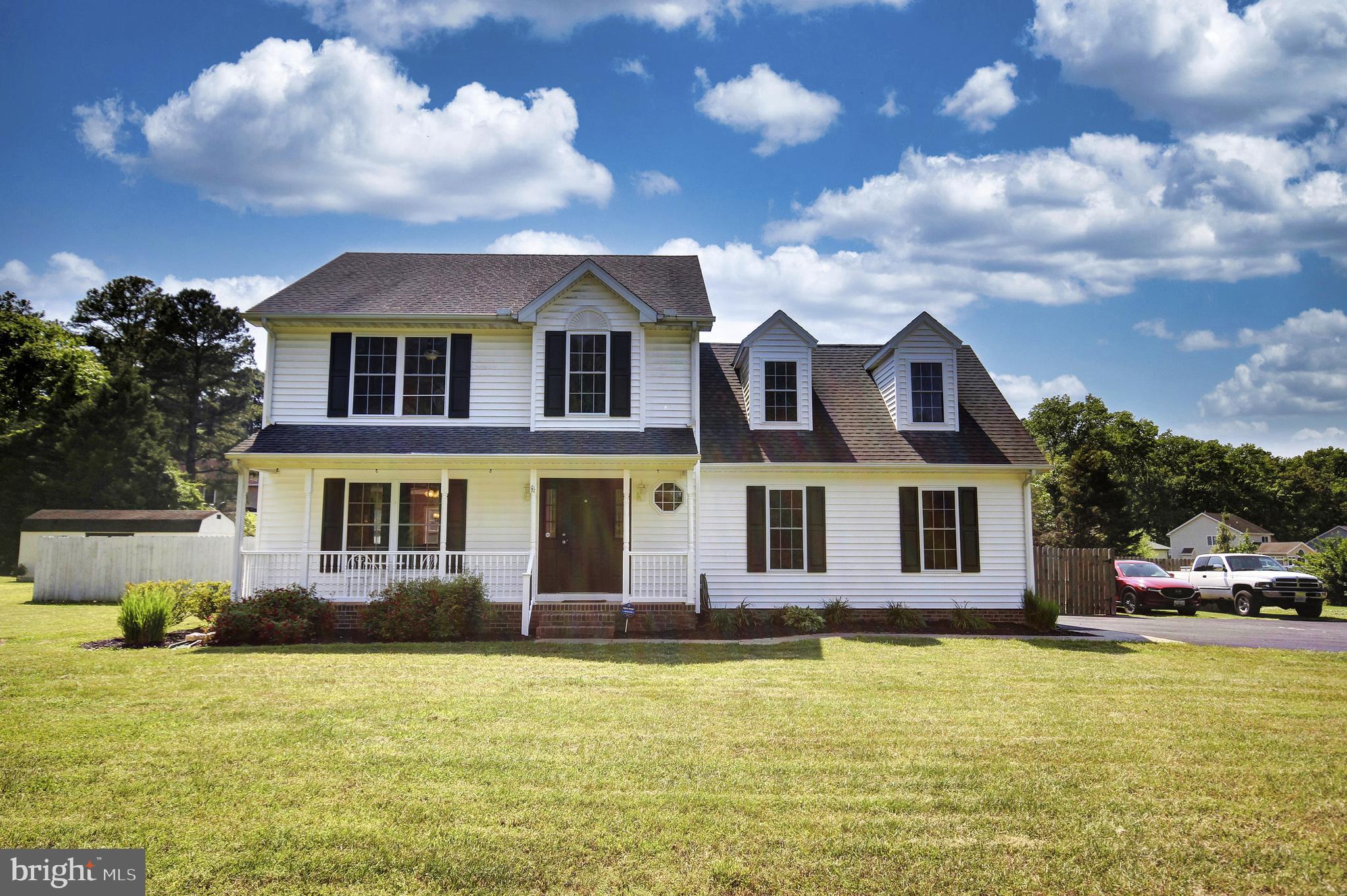 RIVERWOODS - Residential