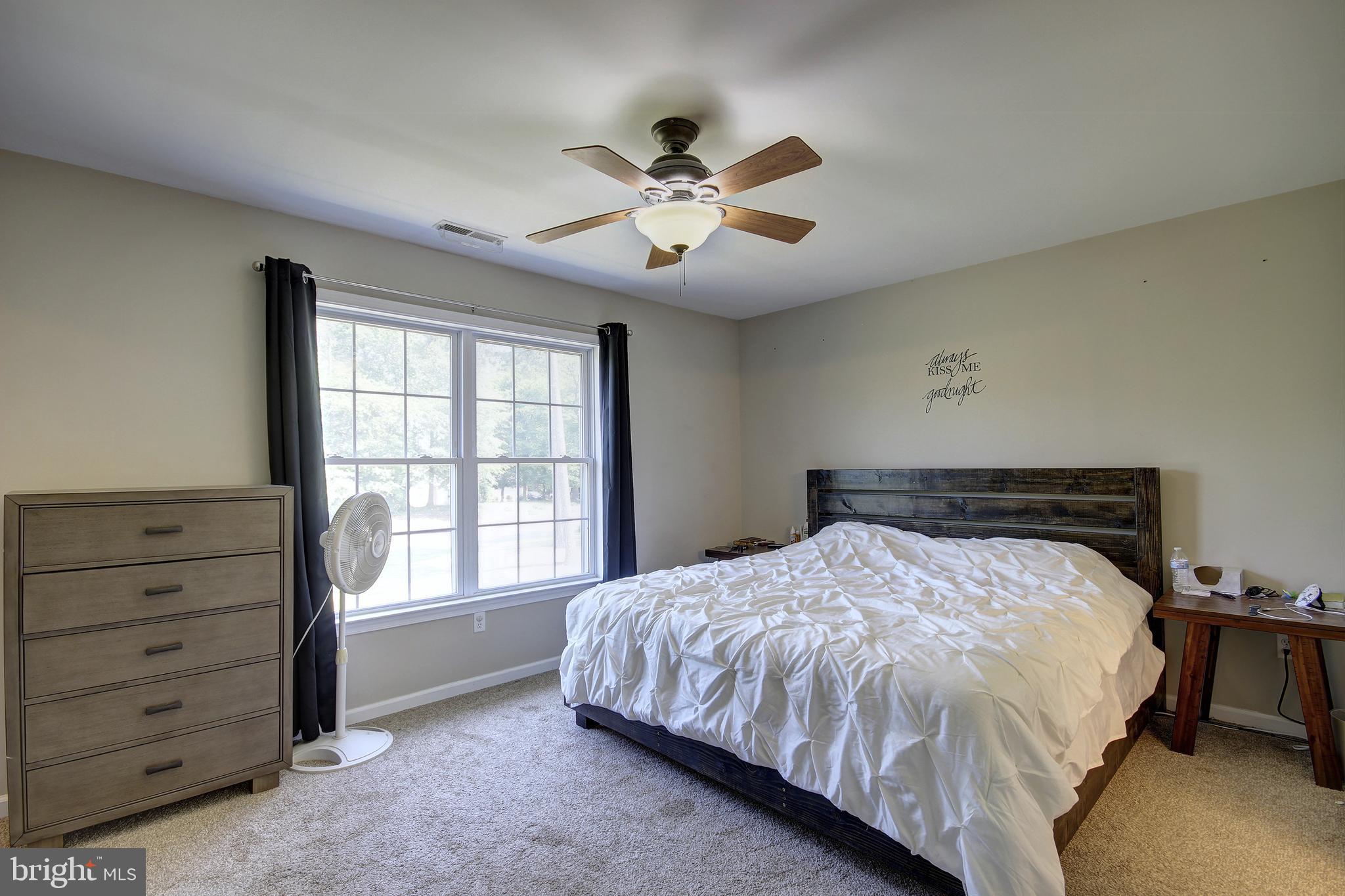 RIVERWOODS - Residential