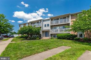 PRINCETON WOODS - Residential