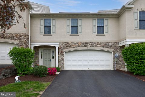 Photo of 4 Rumford Court, LANCASTER, PA 17602 (MLS # PALA2087290)