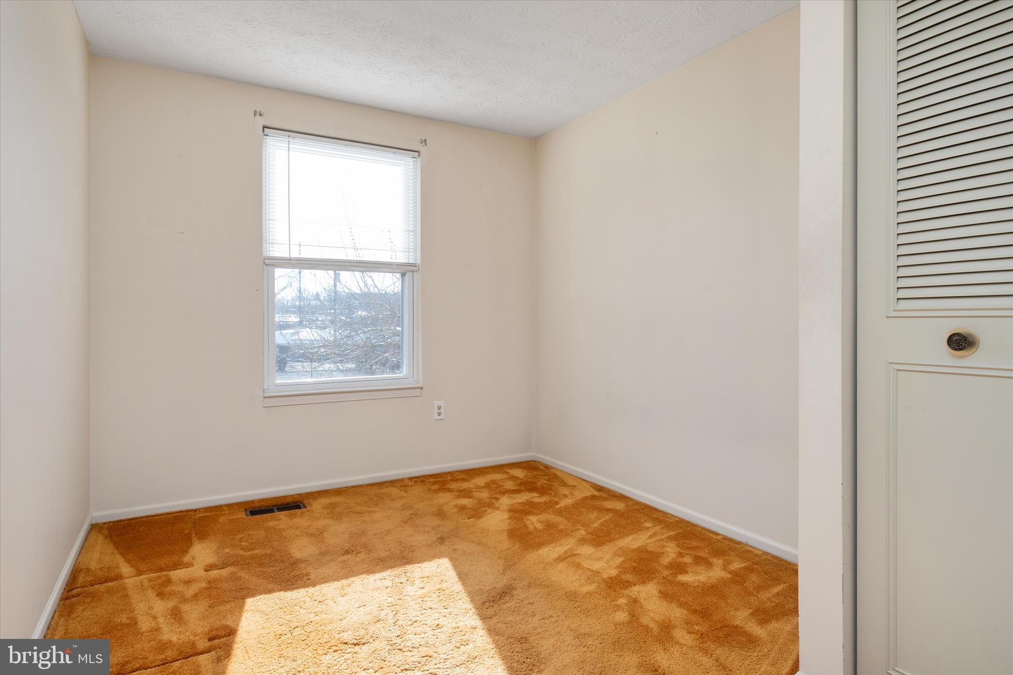 GOLDENTREE - Residential