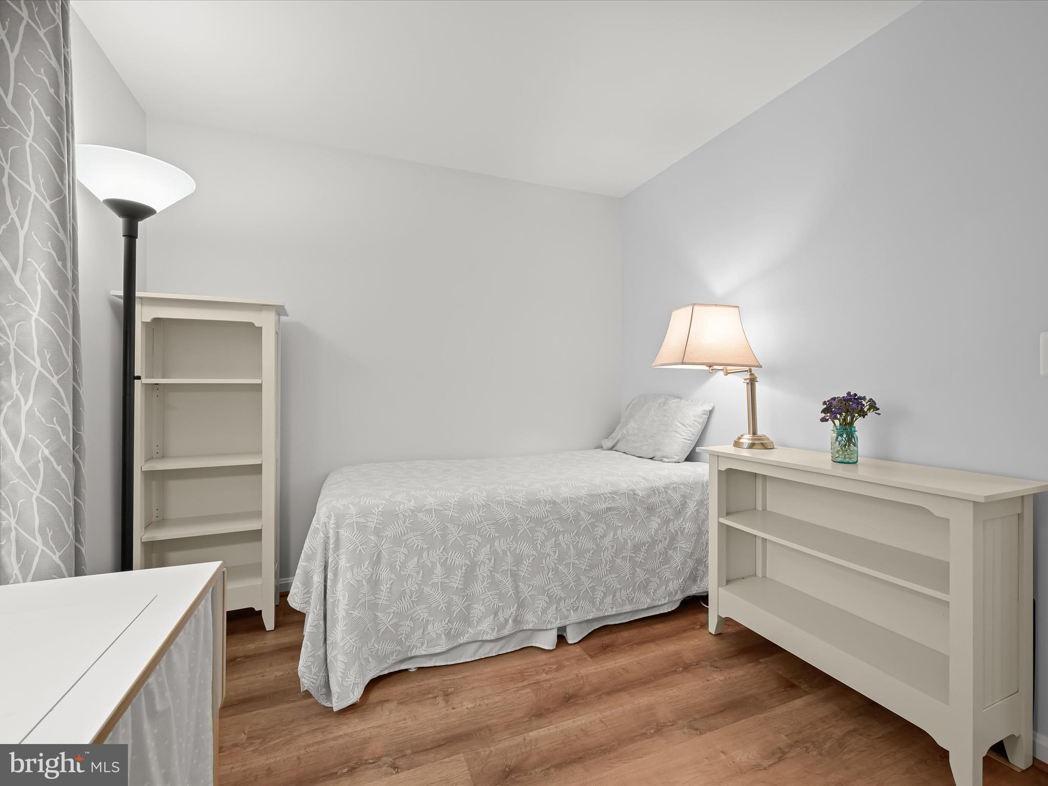 WINIFRED MANOR - Residential