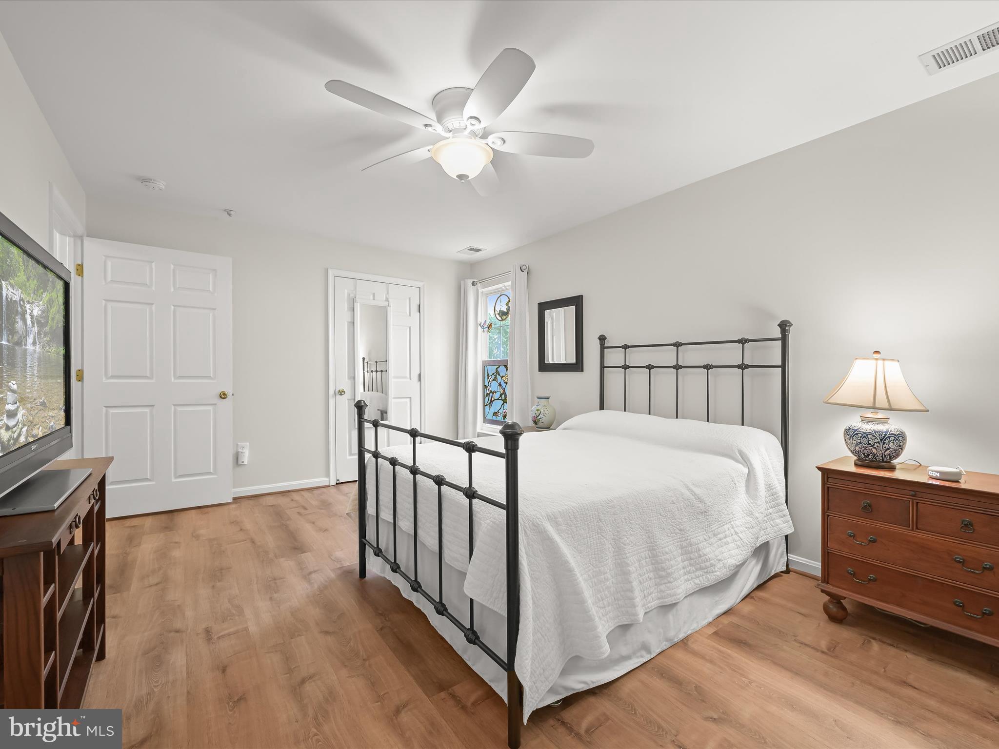 WINIFRED MANOR - Residential