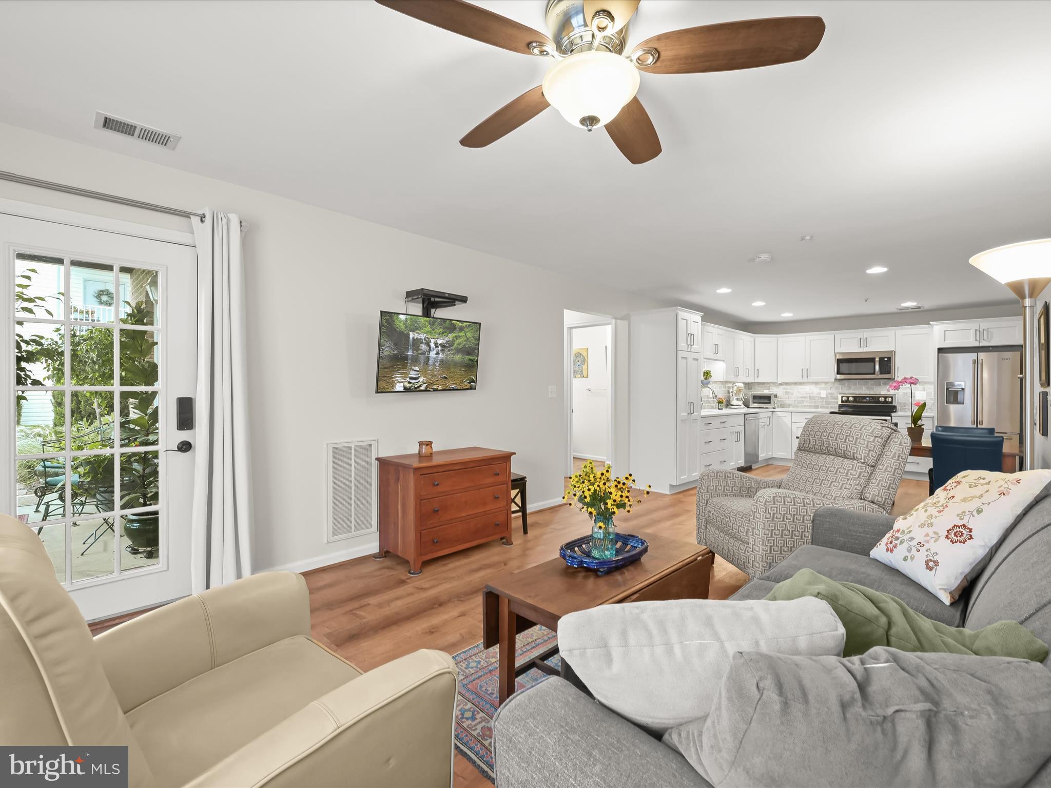 WINIFRED MANOR - Residential