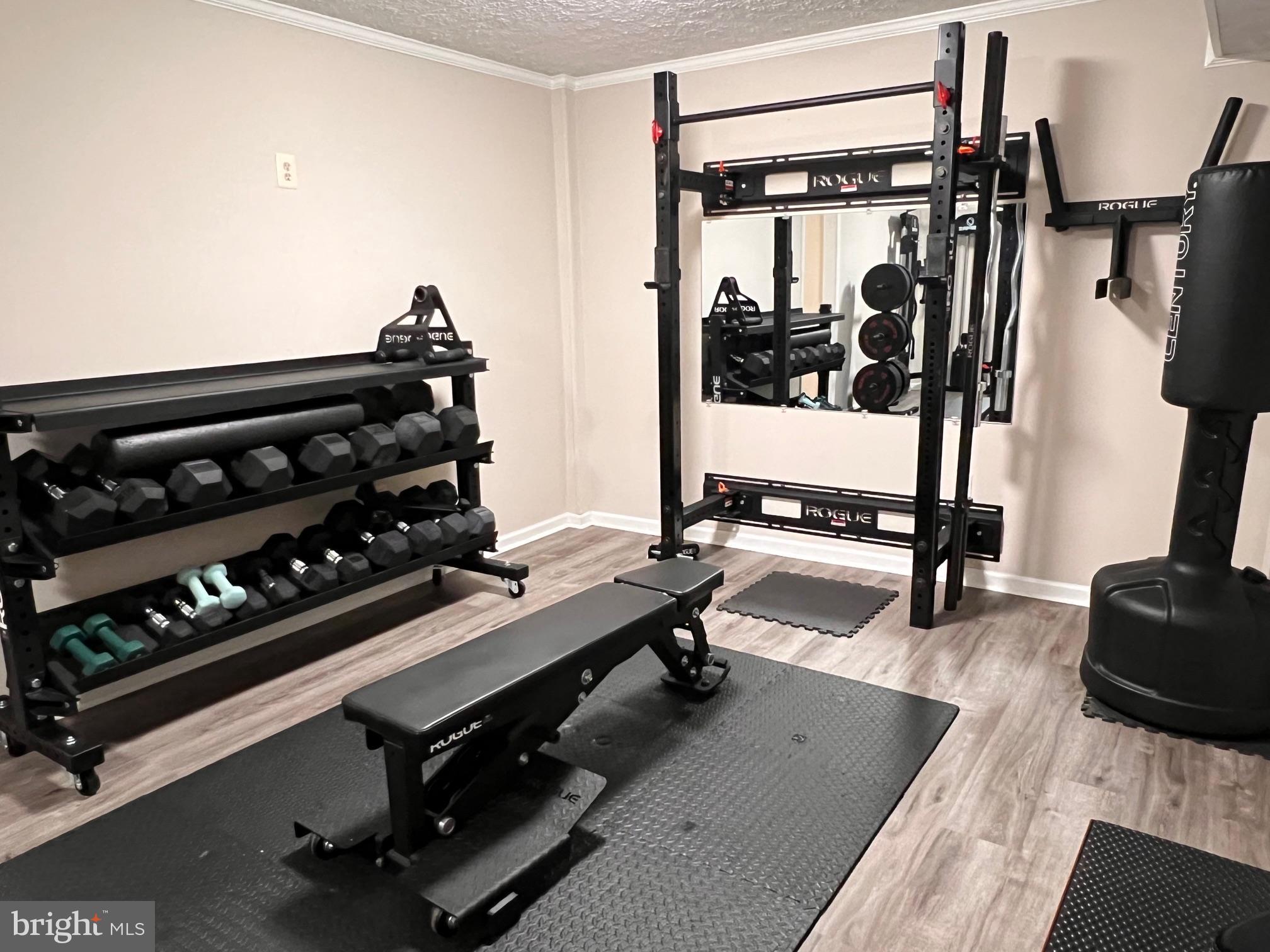 RIVERVIEW OVERLOOK - Residential Lease