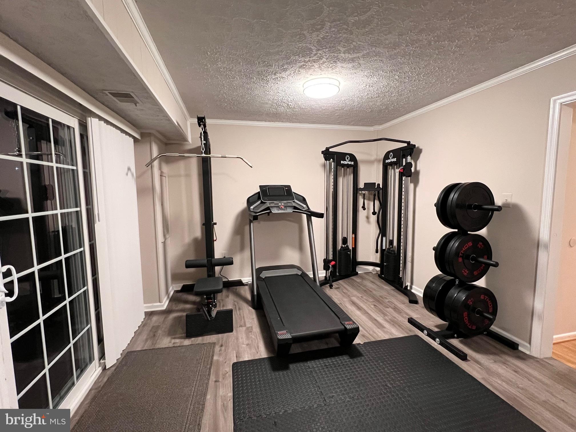 RIVERVIEW OVERLOOK - Residential Lease