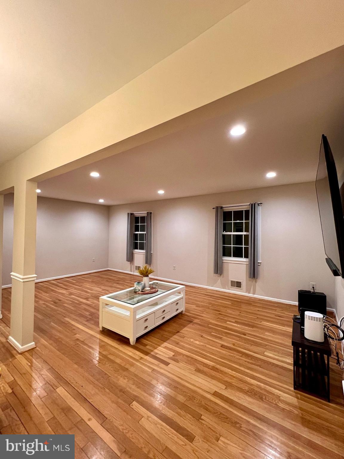 RIVERVIEW OVERLOOK - Residential Lease