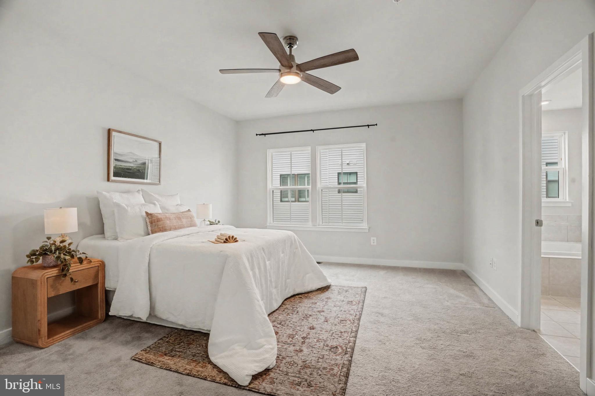 BANNER ROW - Residential