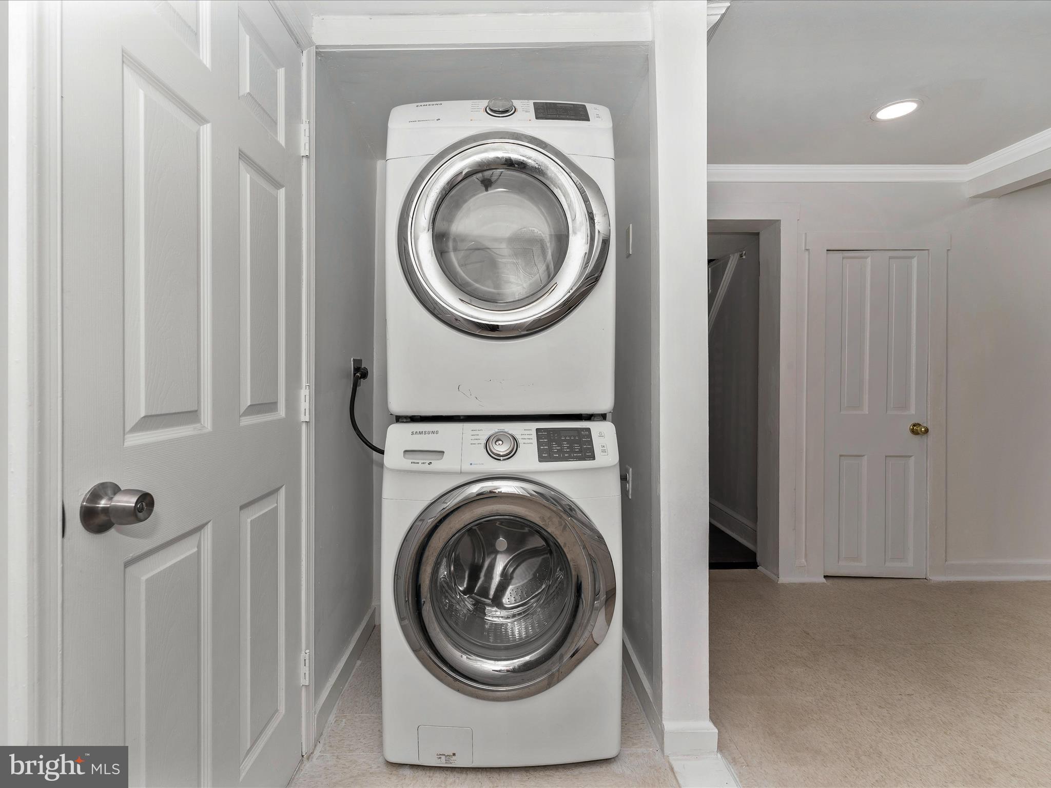 BRUNSWICK - Residential