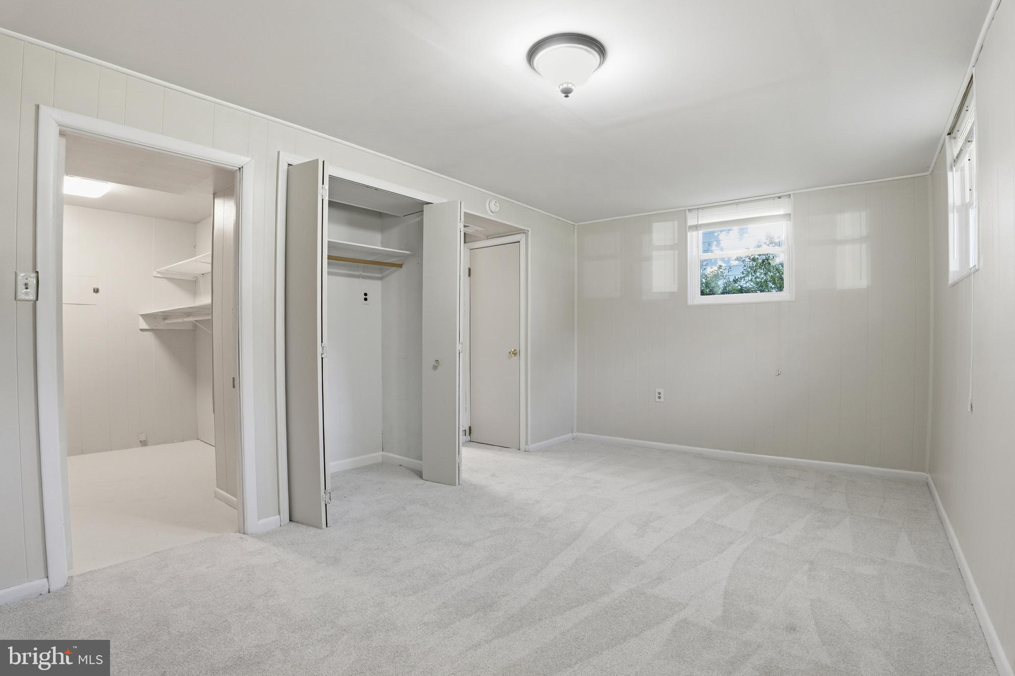 VILLAGE OF OLDE MILL - Residential