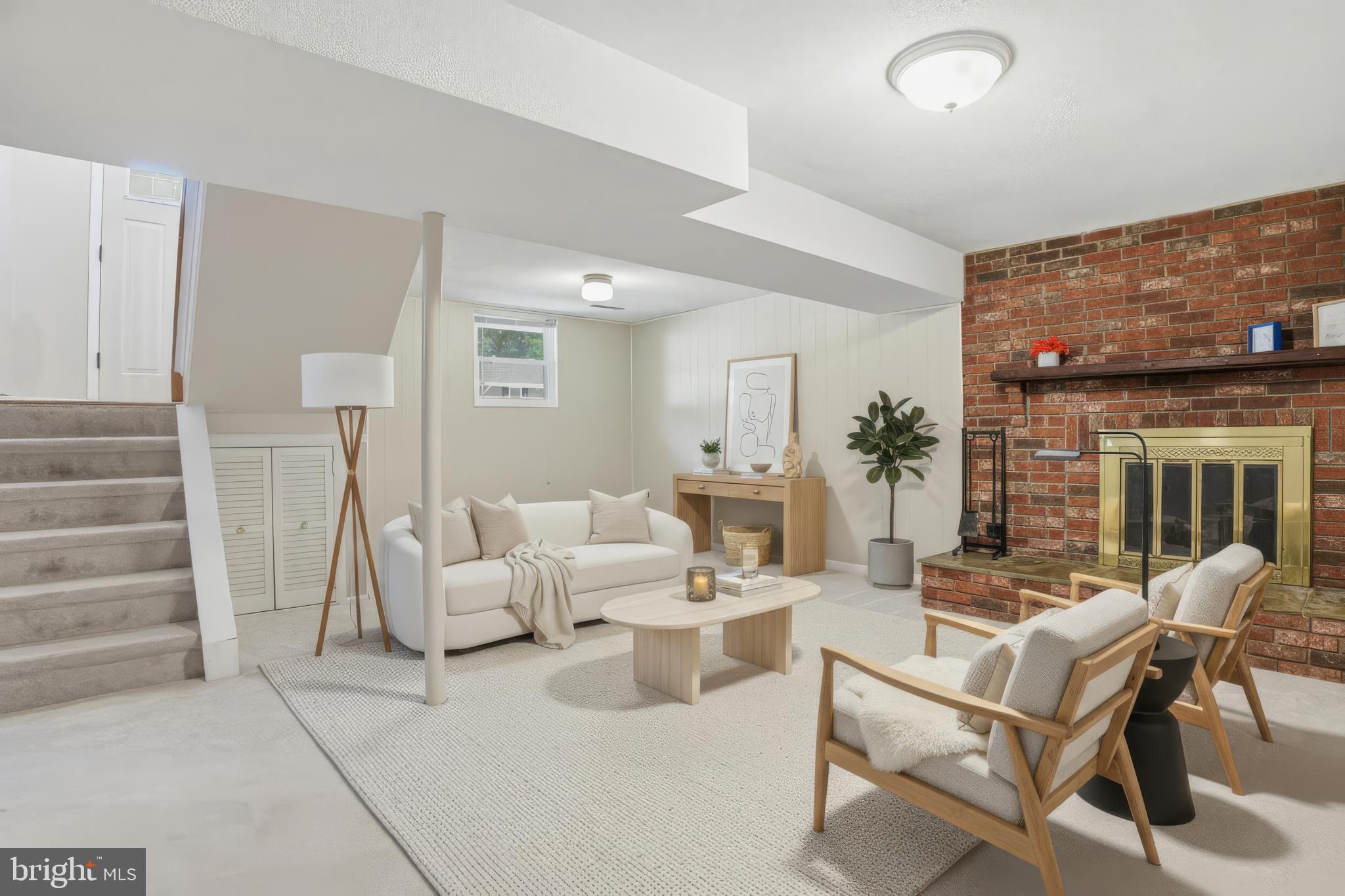 VILLAGE OF OLDE MILL - Residential