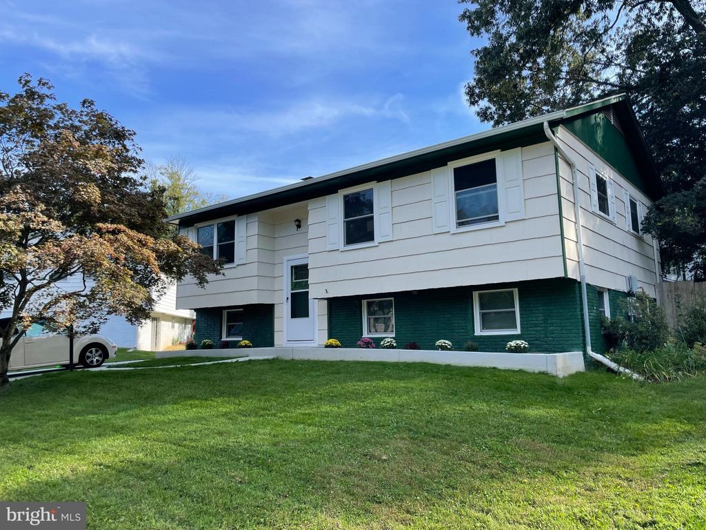 Photo of 8224 Bernard Drive N, MILLERSVILLE, MD 21108 (MLS # MDAA2127652)