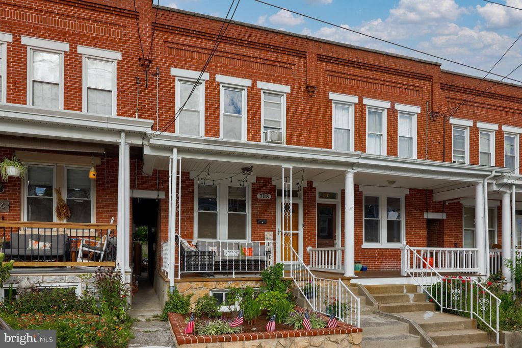 Photo of 708 N Pine Street, Lancaster, PA 17603 (MLS # PALA2057072)