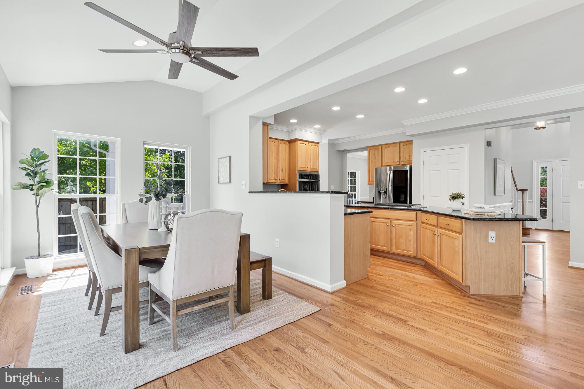 AYRLAWN - Residential