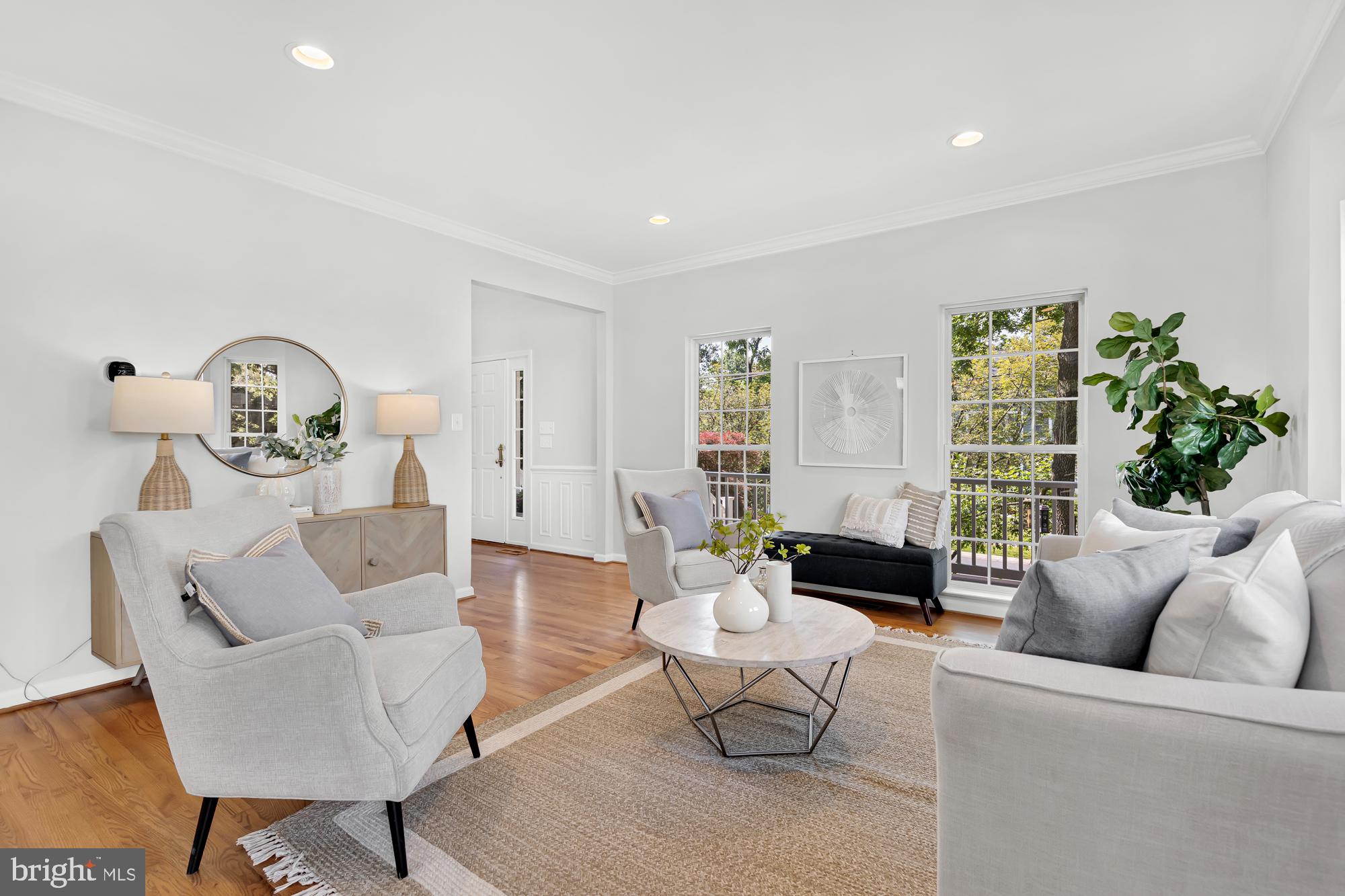 AYRLAWN - Residential