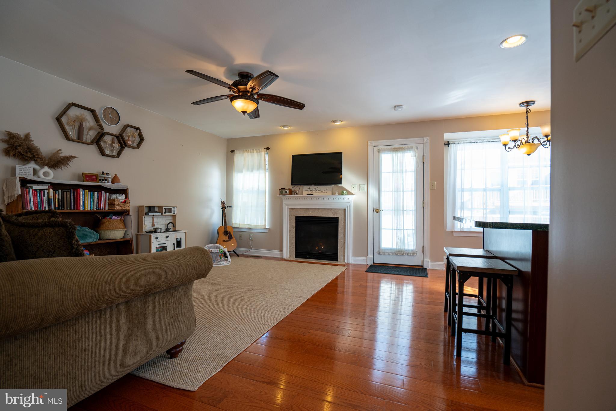 WELLINGTON VILLAGE - Residential