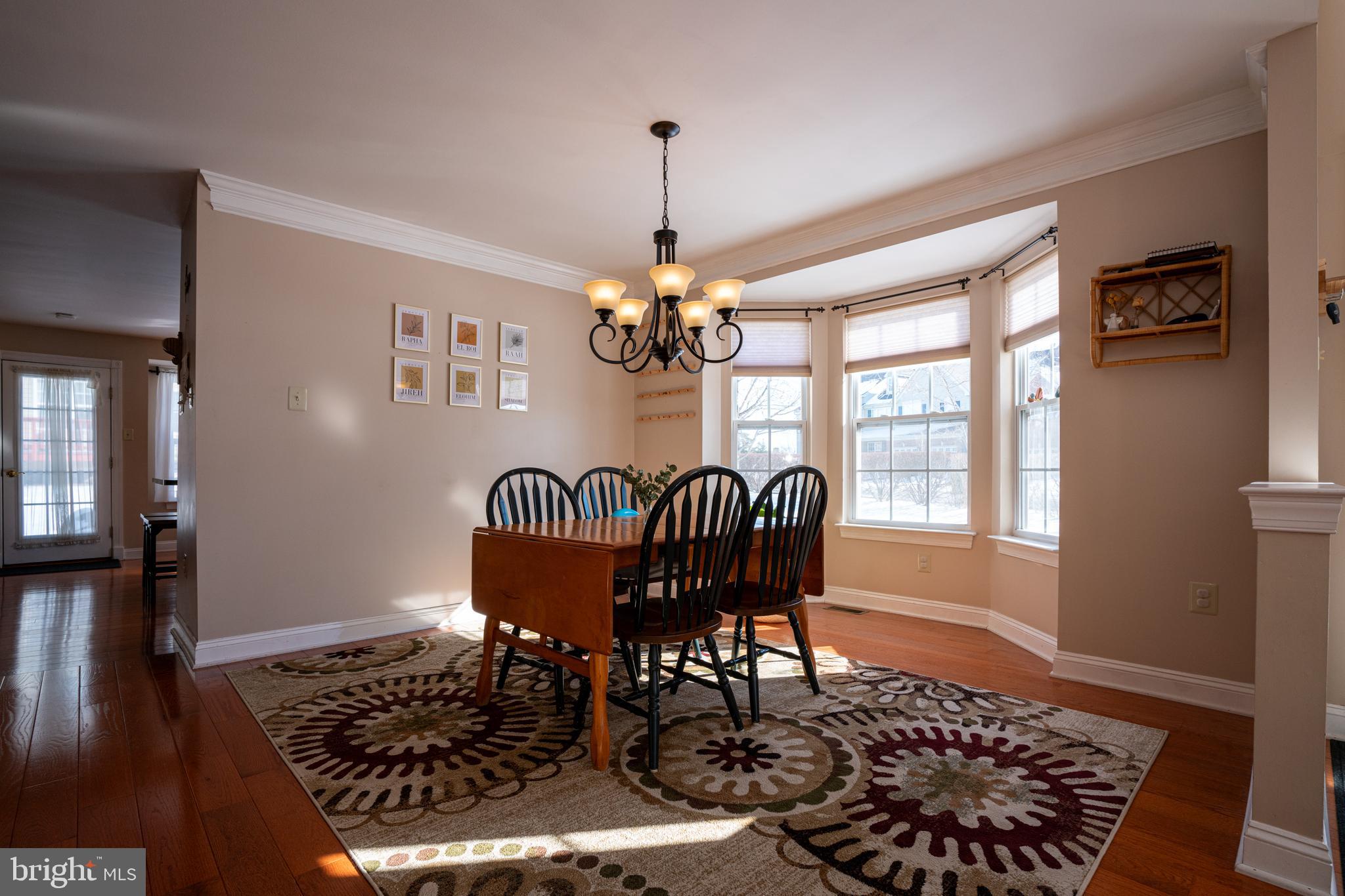 WELLINGTON VILLAGE - Residential