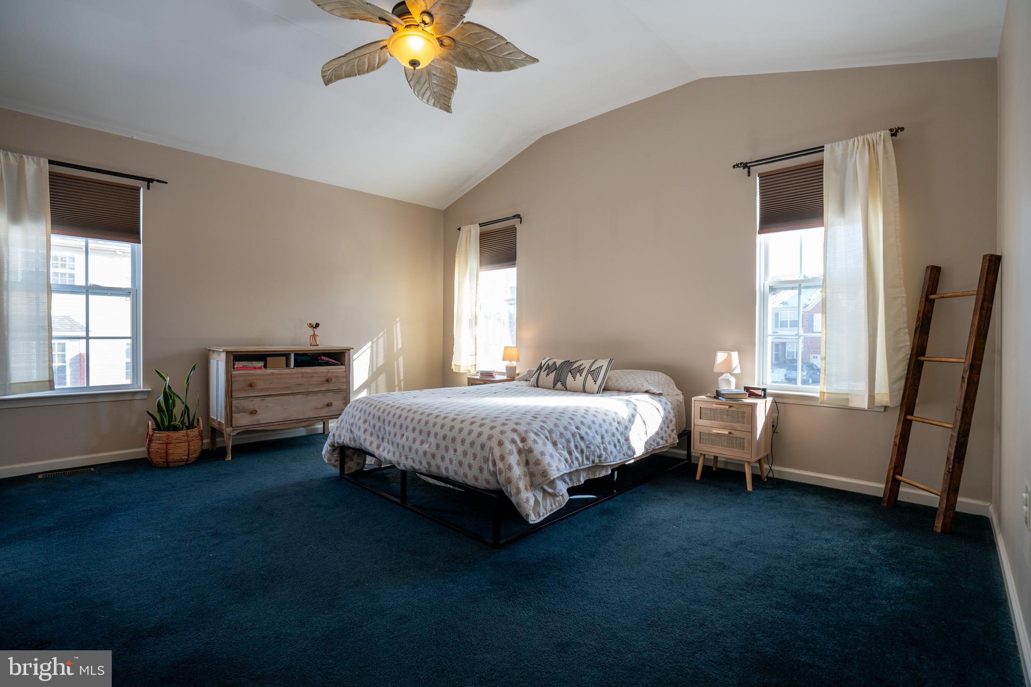 WELLINGTON VILLAGE - Residential