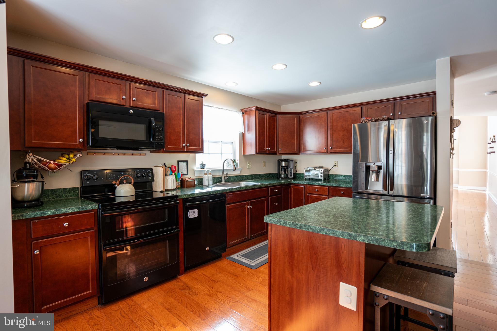 WELLINGTON VILLAGE - Residential