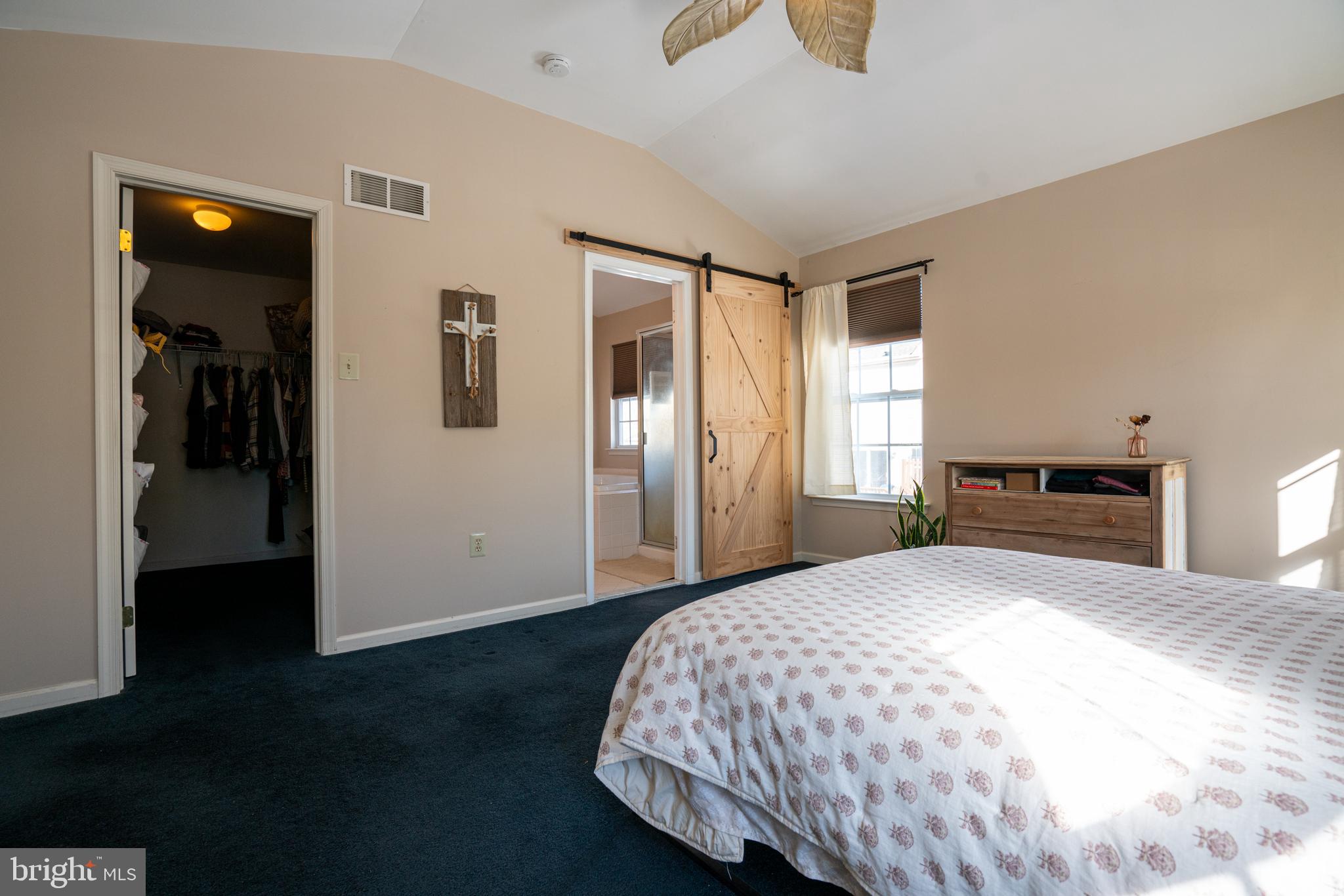 WELLINGTON VILLAGE - Residential