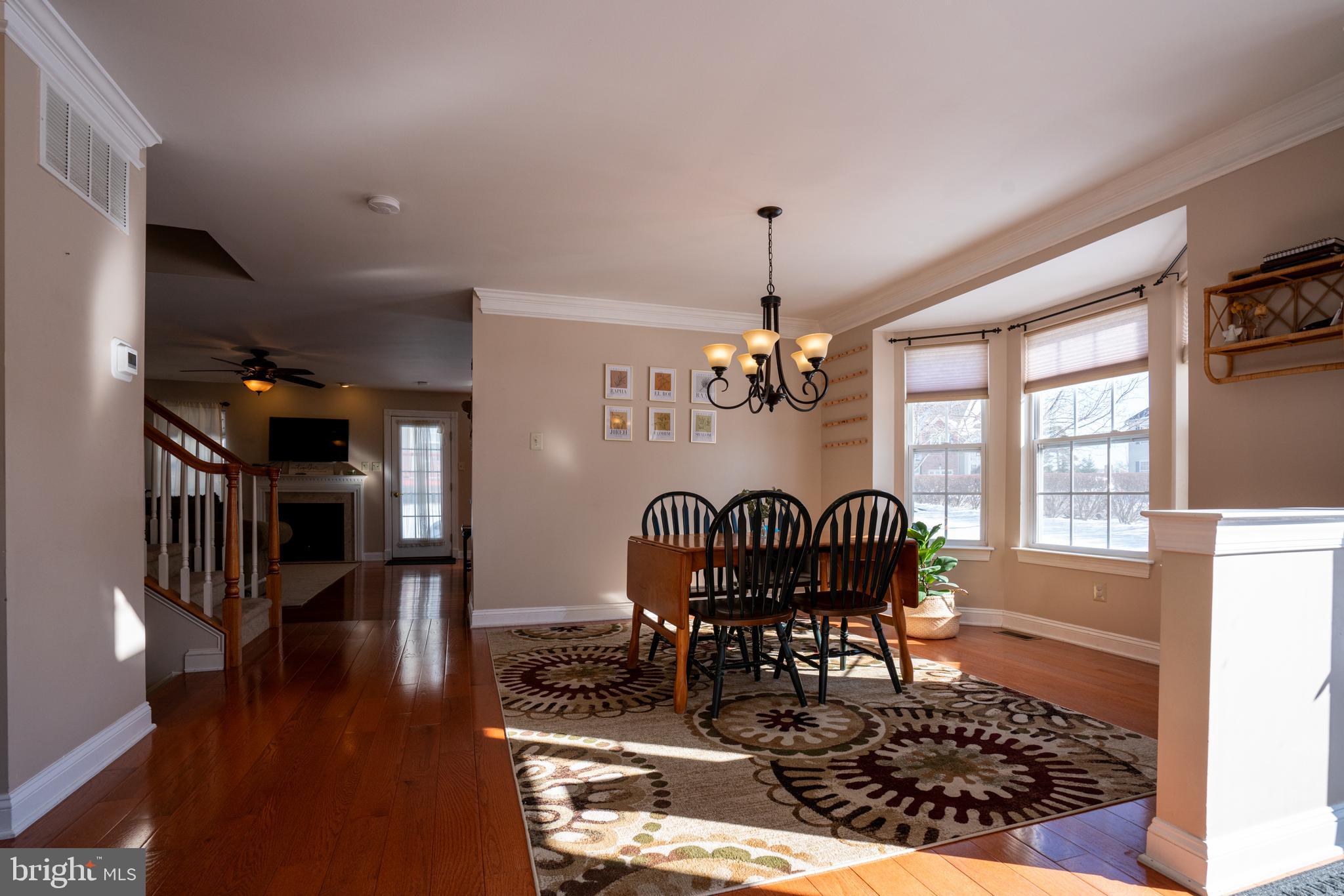 WELLINGTON VILLAGE - Residential