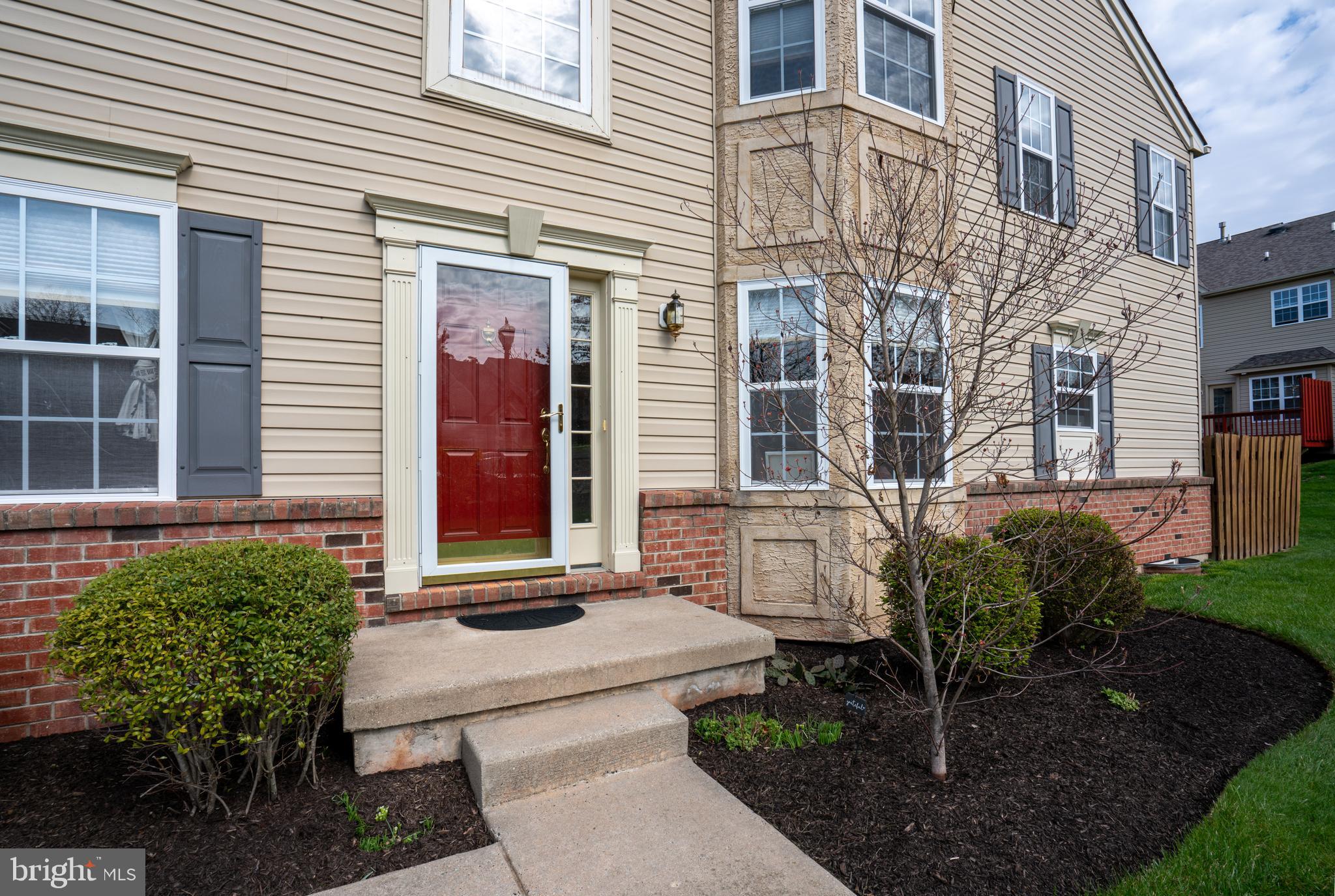 WELLINGTON VILLAGE - Residential