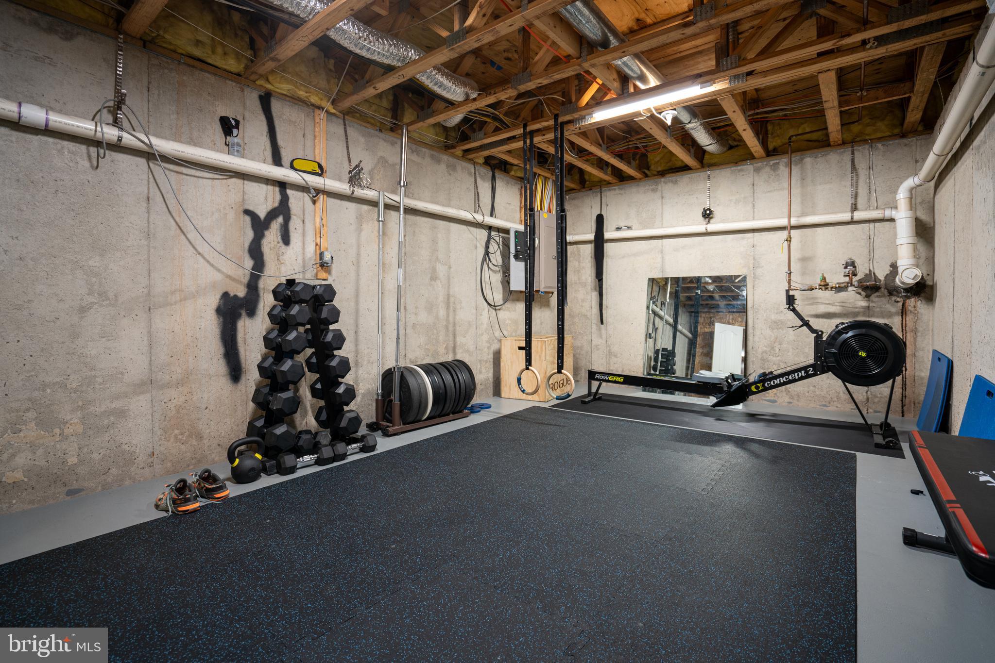 WELLINGTON VILLAGE - Residential