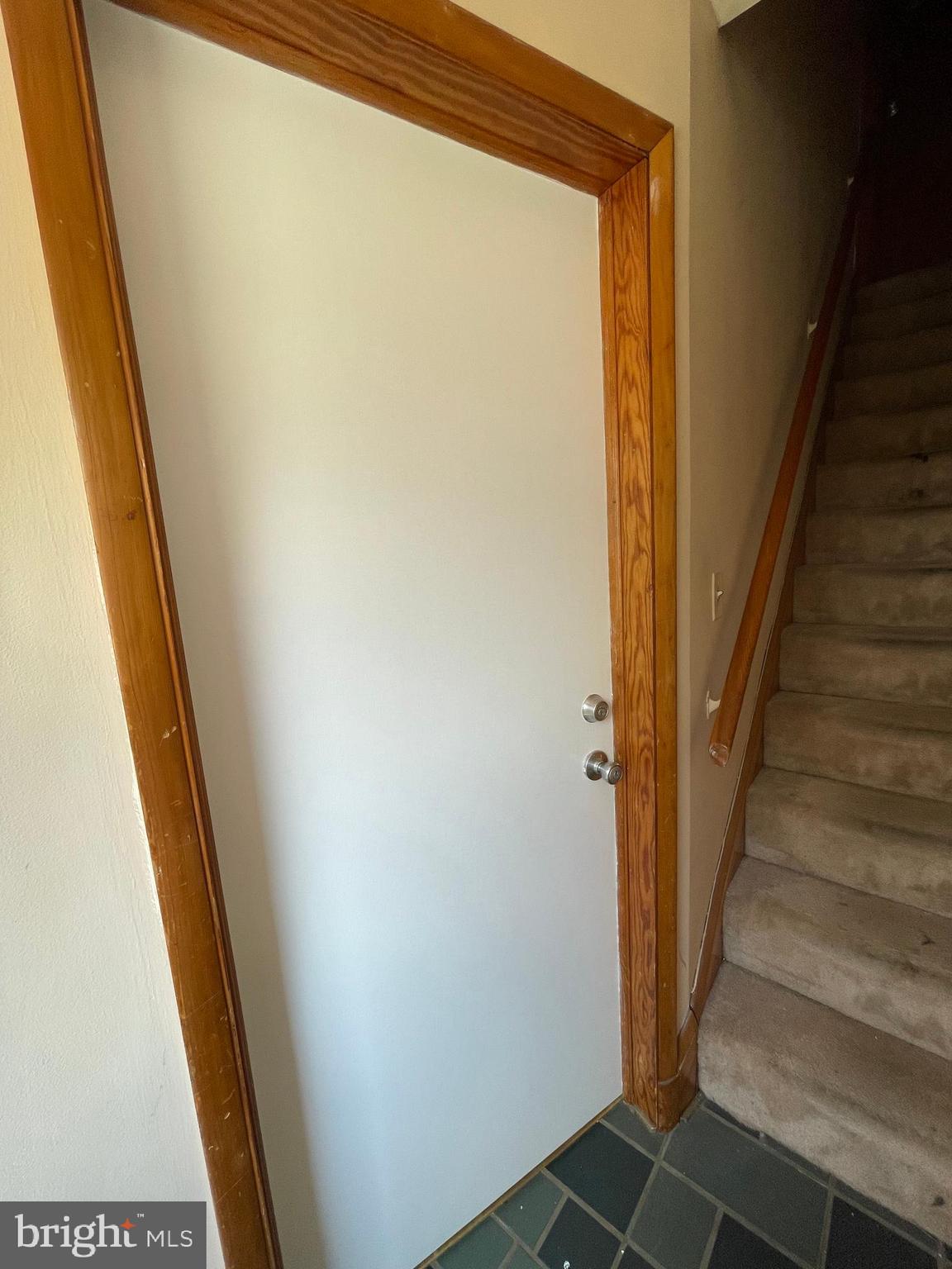 CHRISTOPHER - Residential Lease