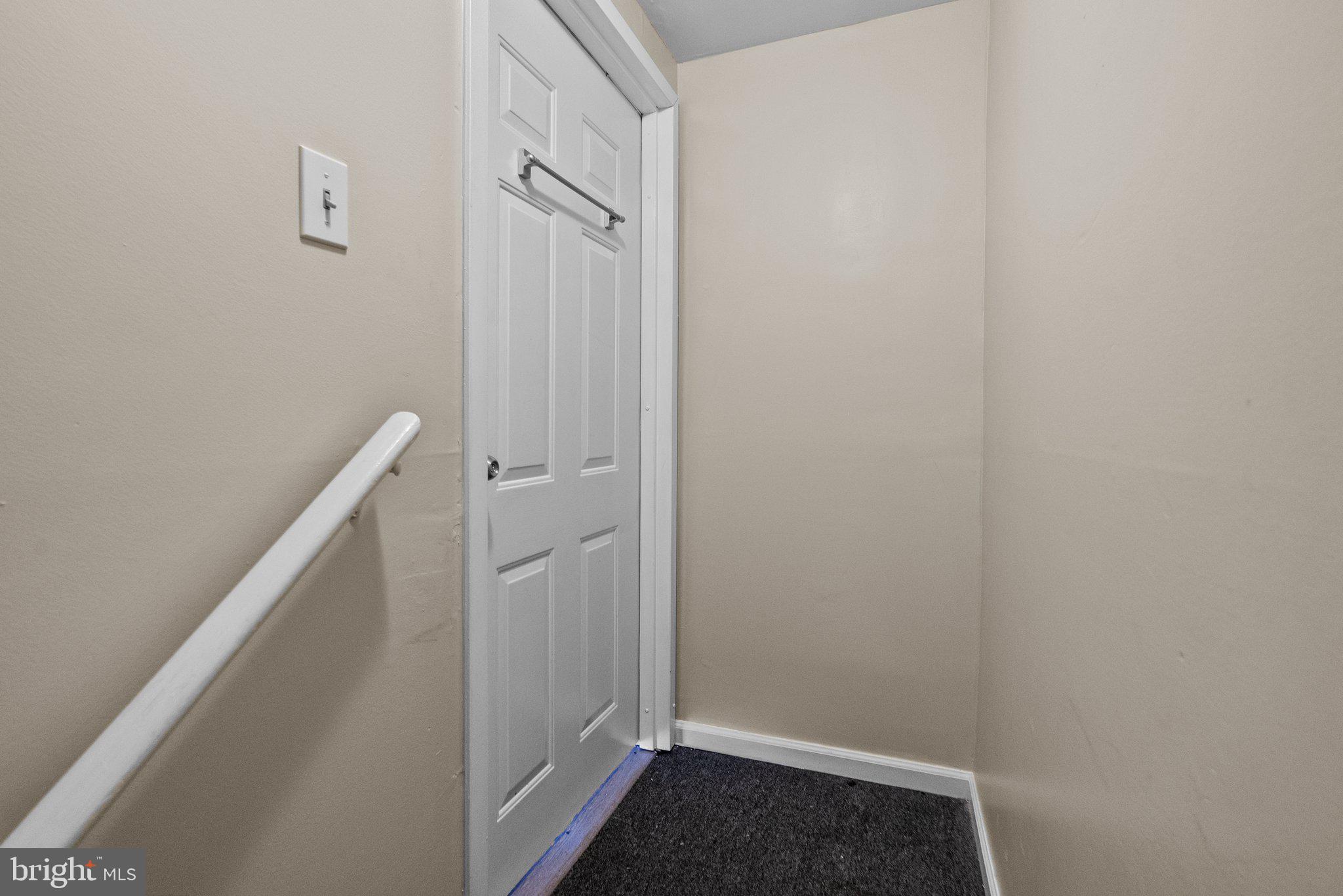 SPRINGFIELD COURT - Residential