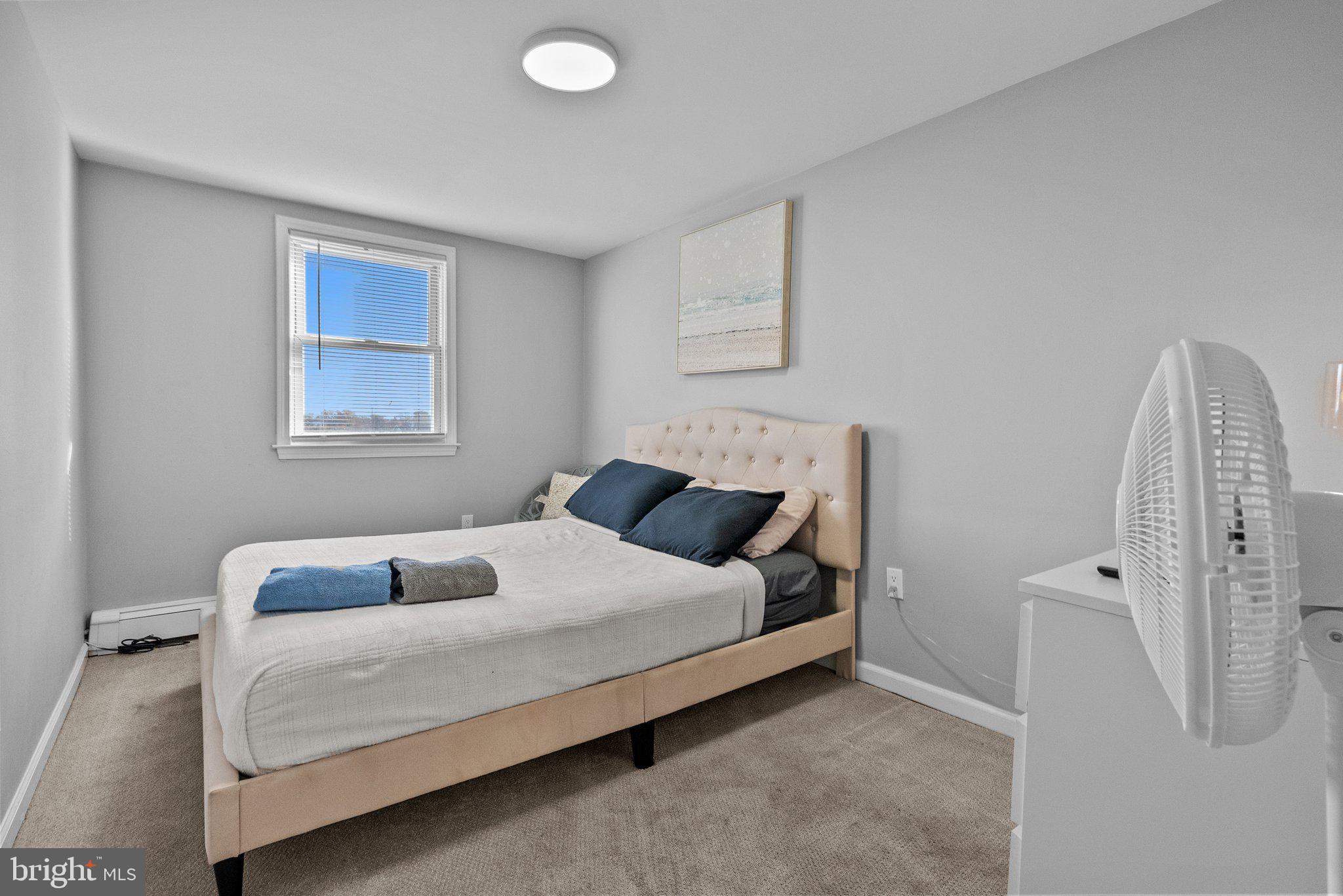 SPRINGFIELD COURT - Residential