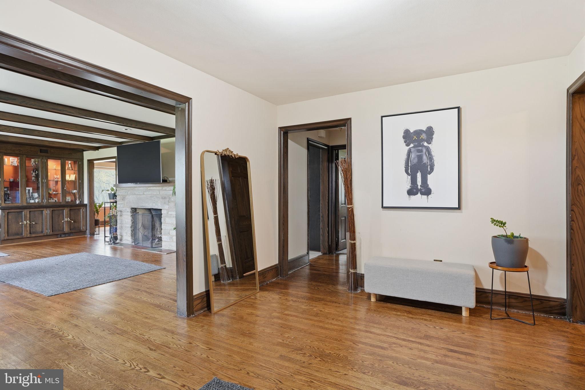 LONDONDERRY WOODS - Residential