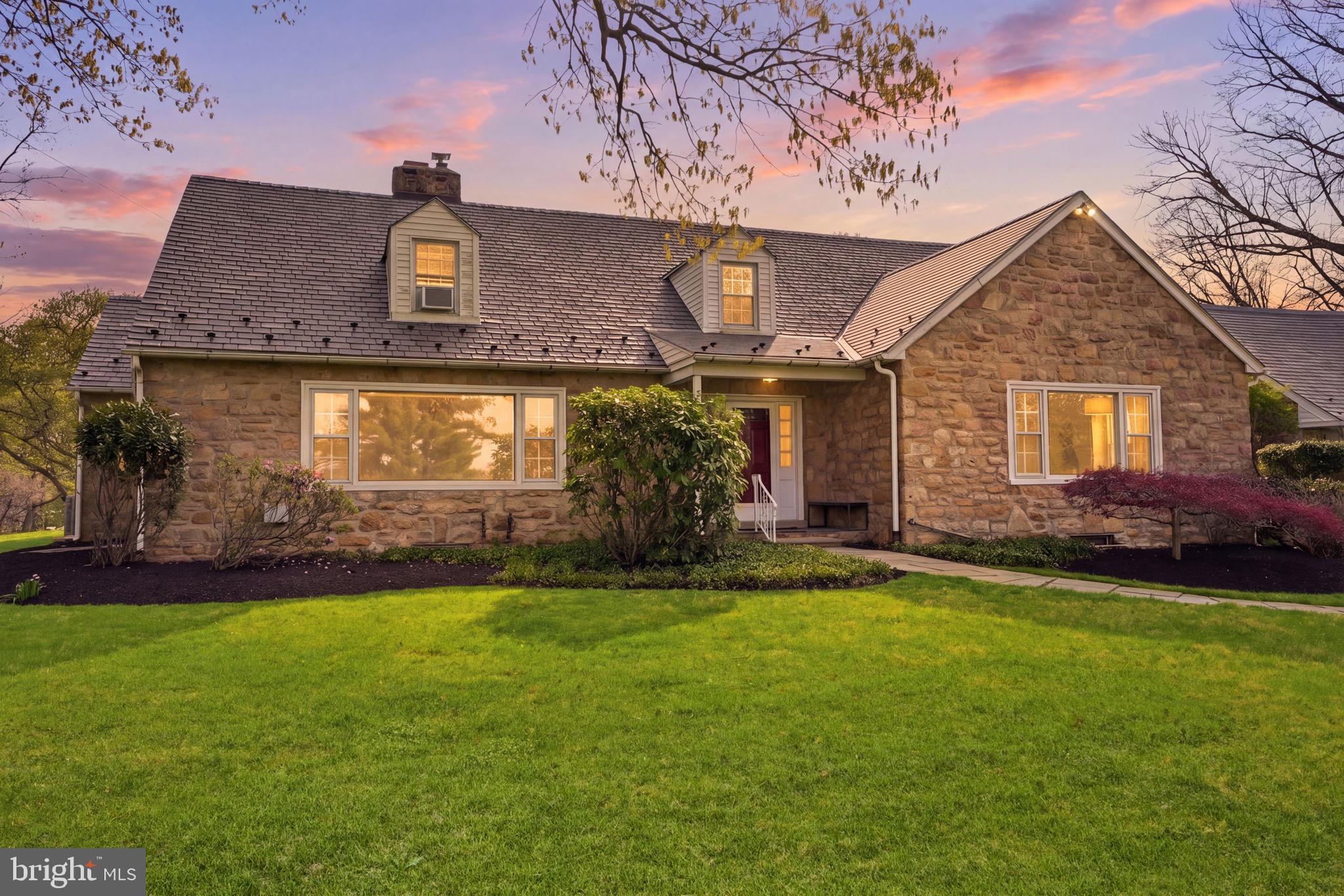 LONDONDERRY WOODS - Residential