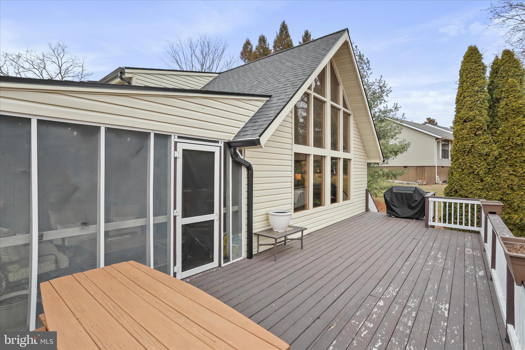 THE WOODS - Residential