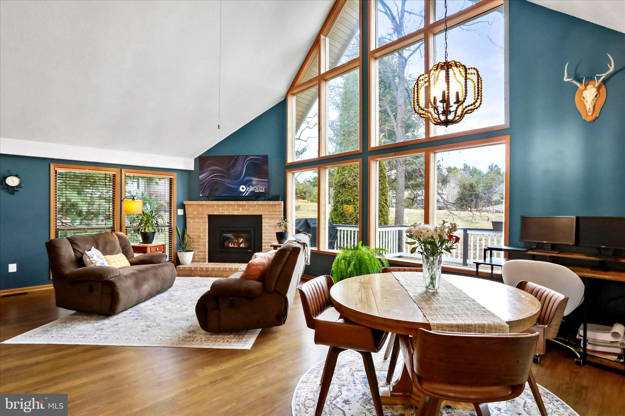 THE WOODS - Residential