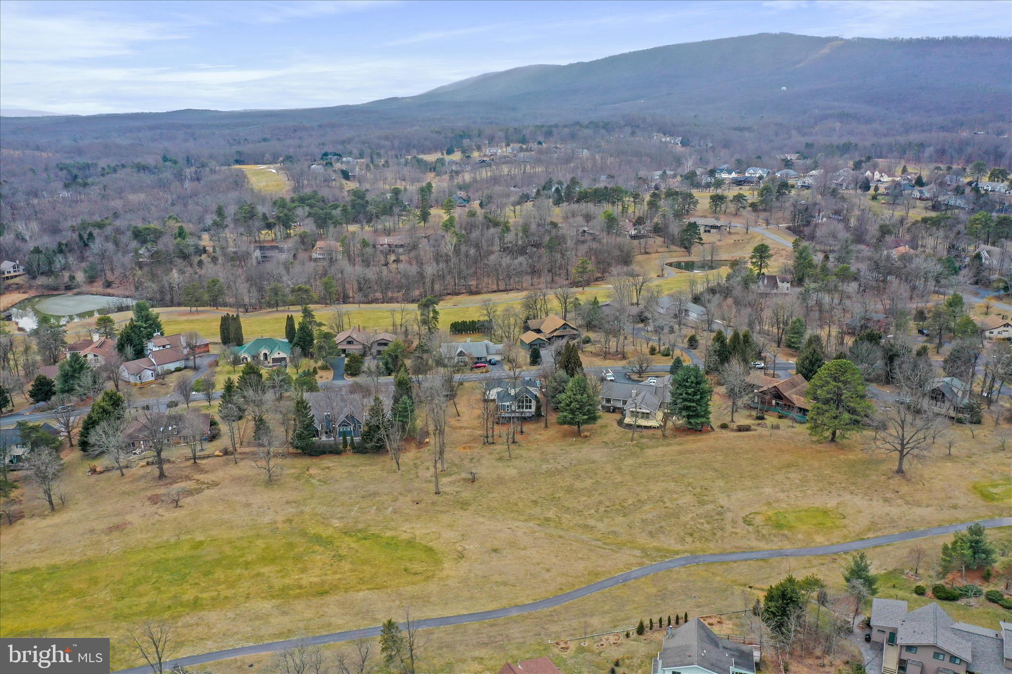 THE WOODS - Residential