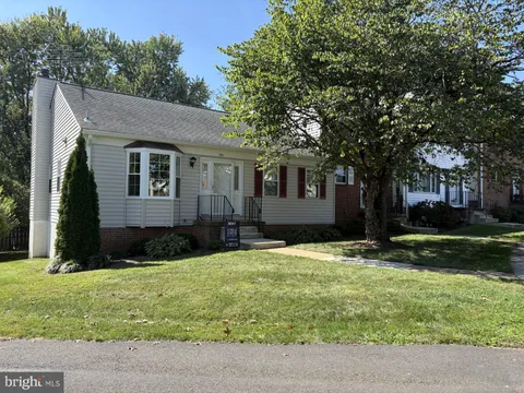 234 Fairfield Drive, Warrenton, VA MLS: VAFQ2018332