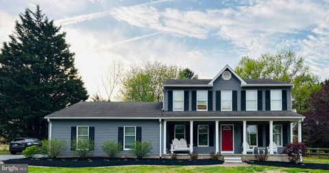 6652 PRESTWICK DRIVE HIGHLAND MD 20777