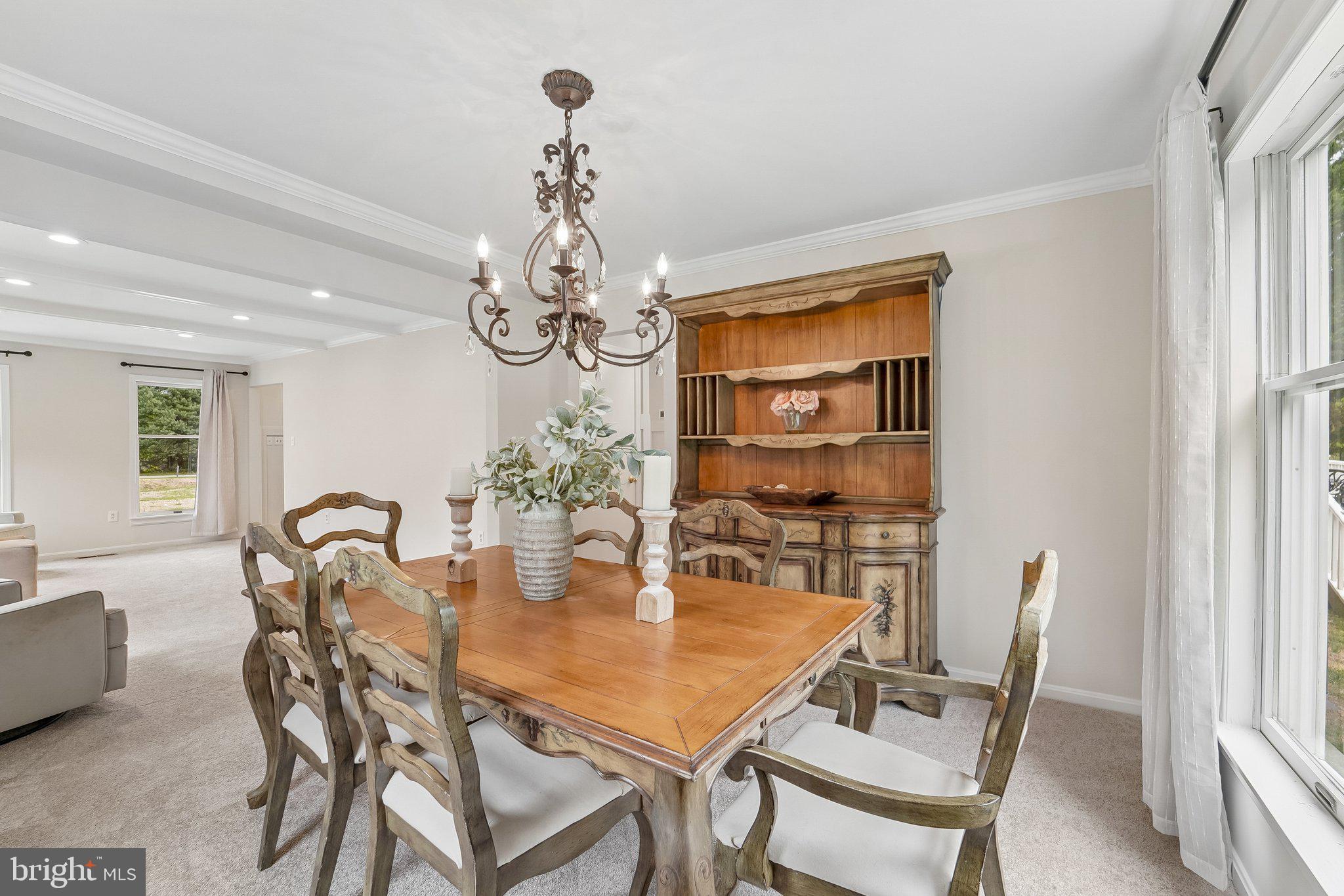 HIGHLAND LAKE - Residential