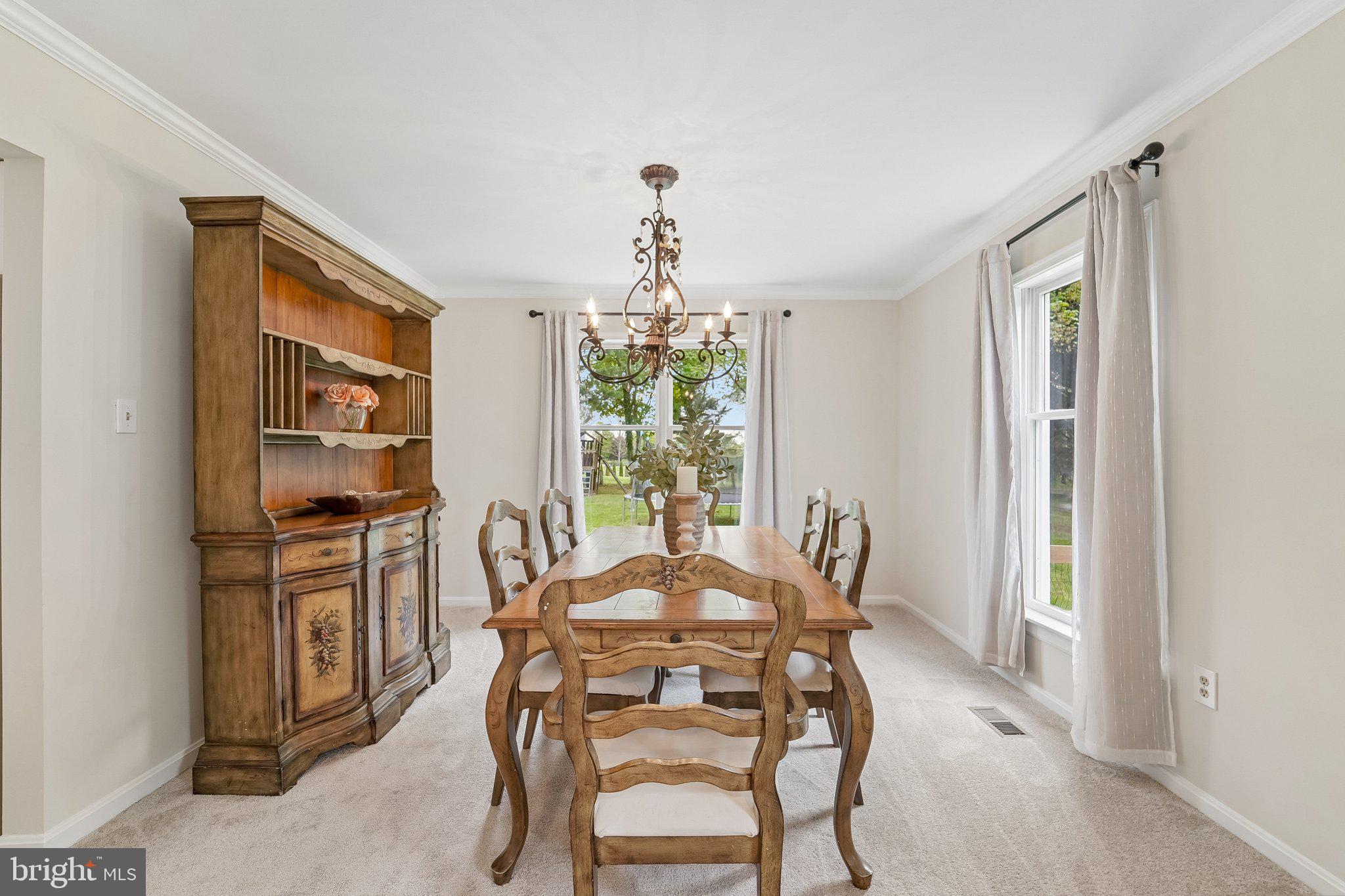 HIGHLAND LAKE - Residential