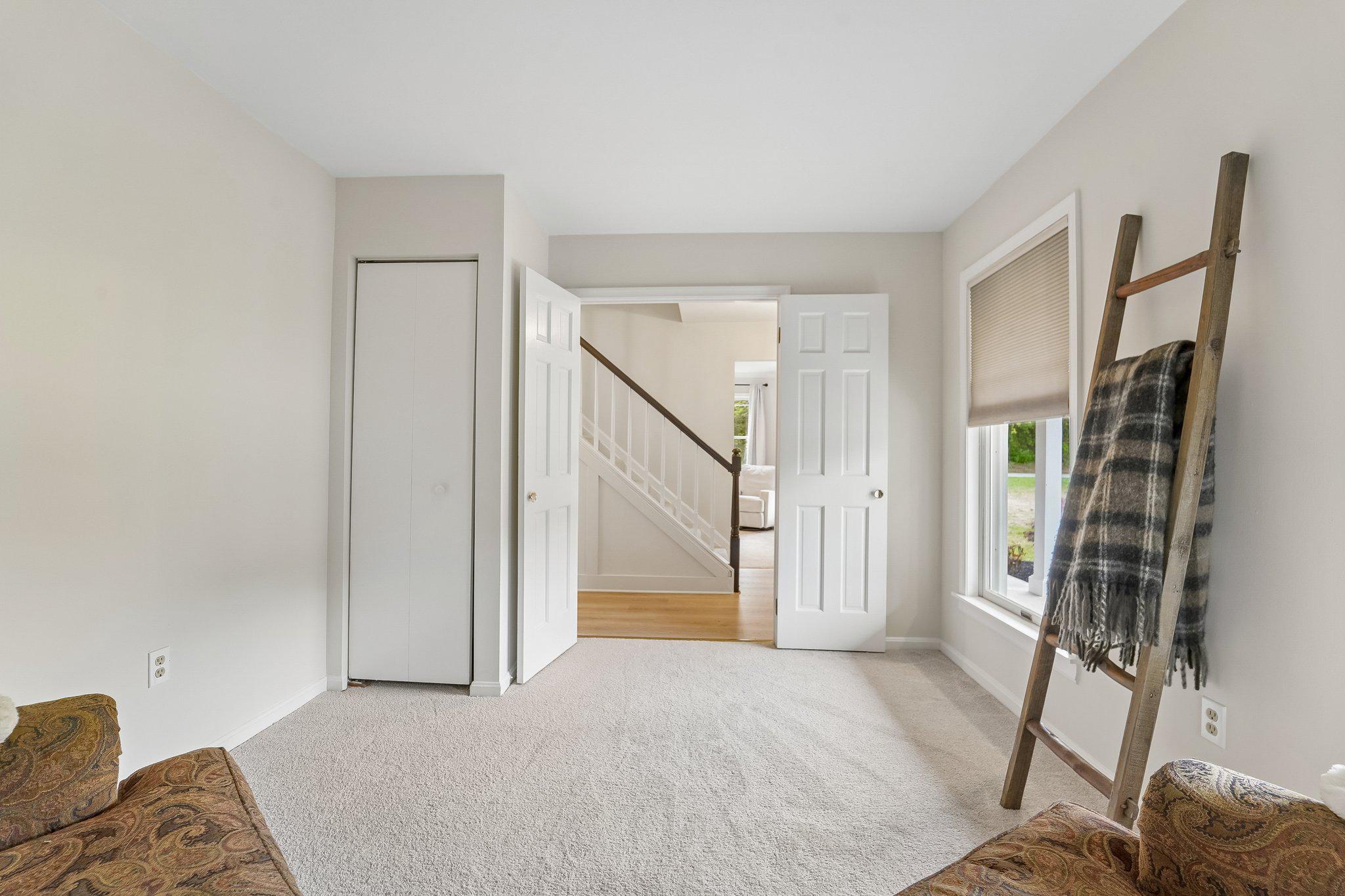 HIGHLAND LAKE - Residential