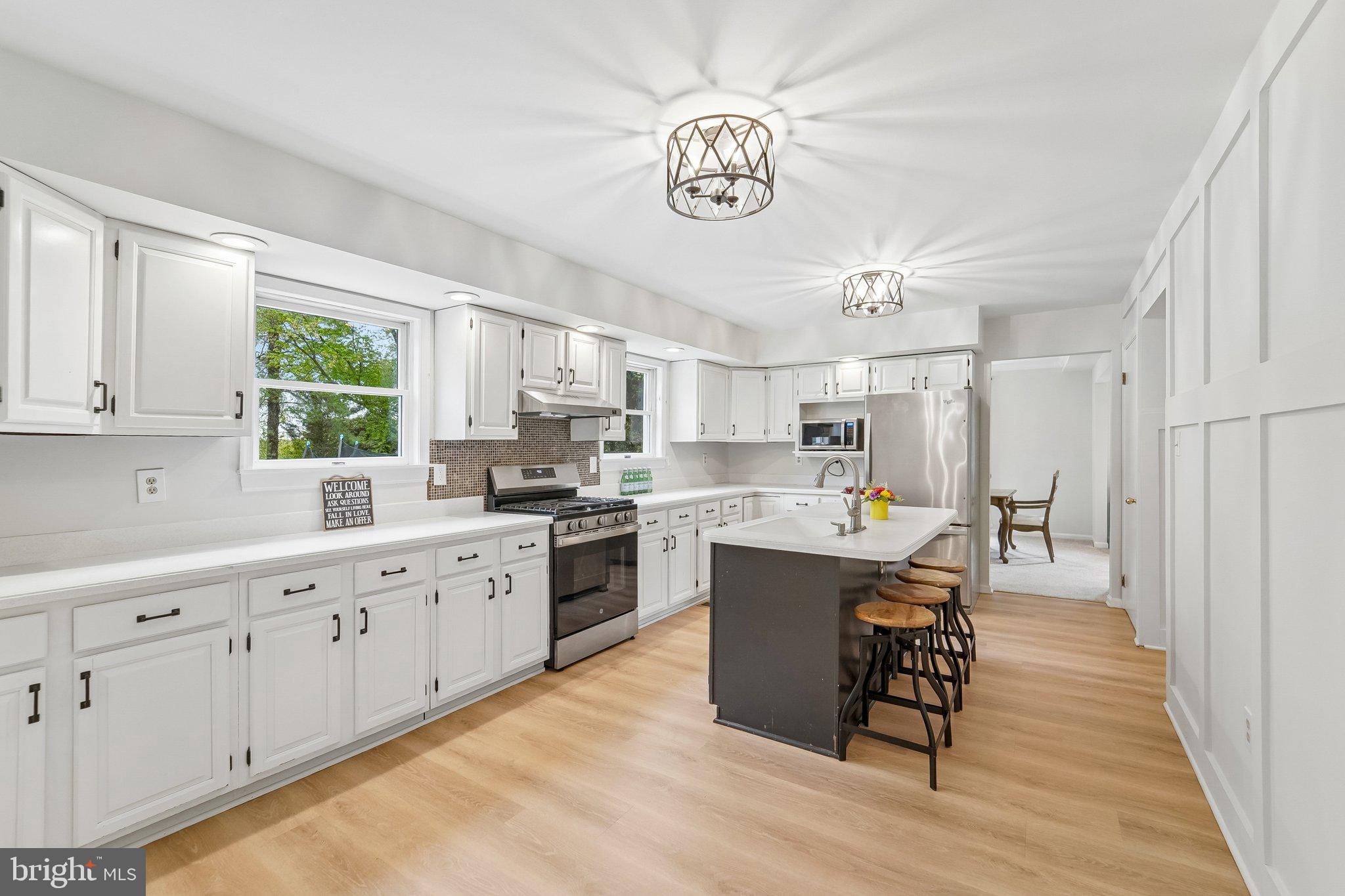 HIGHLAND LAKE - Residential