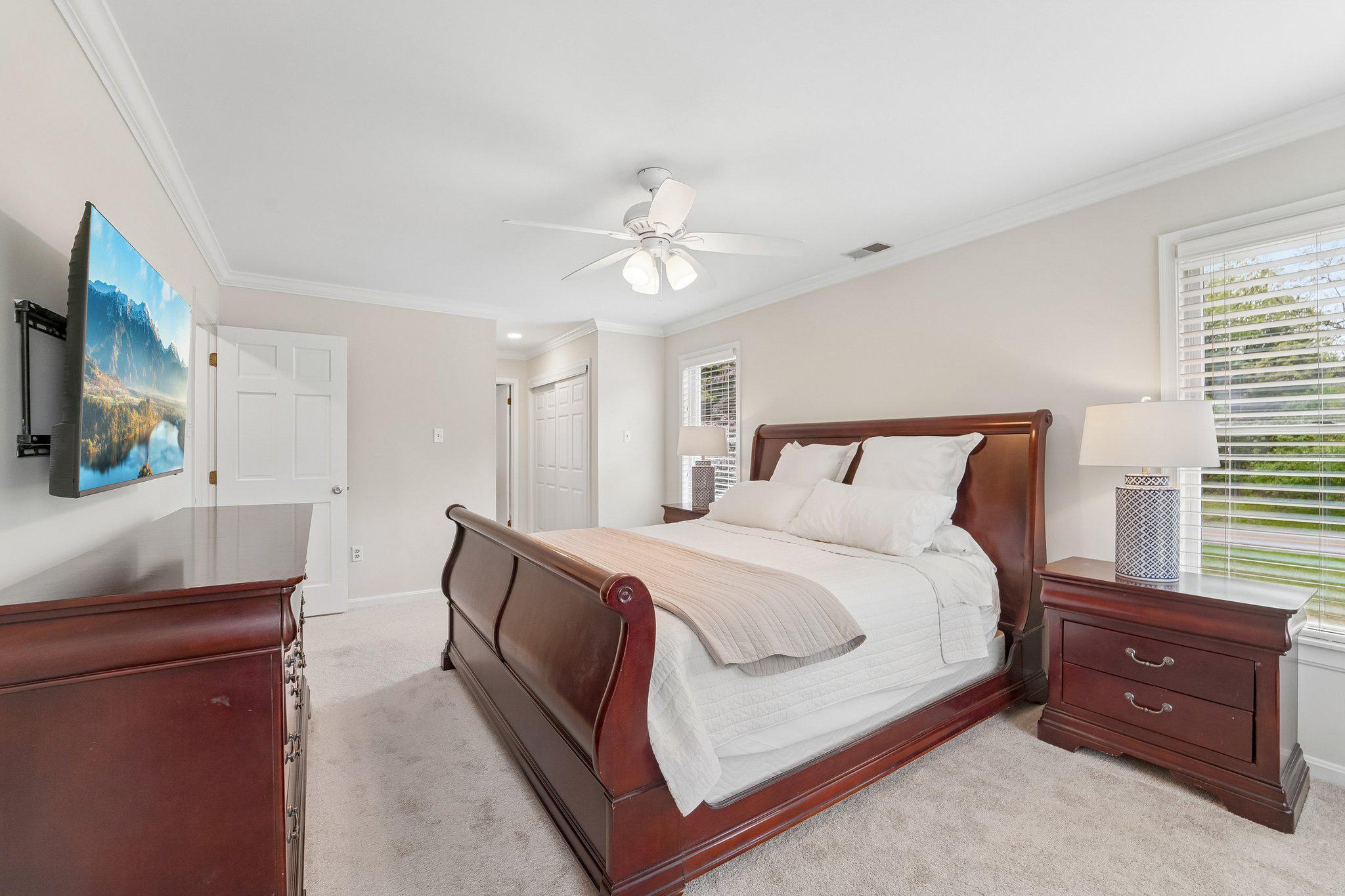 HIGHLAND LAKE - Residential