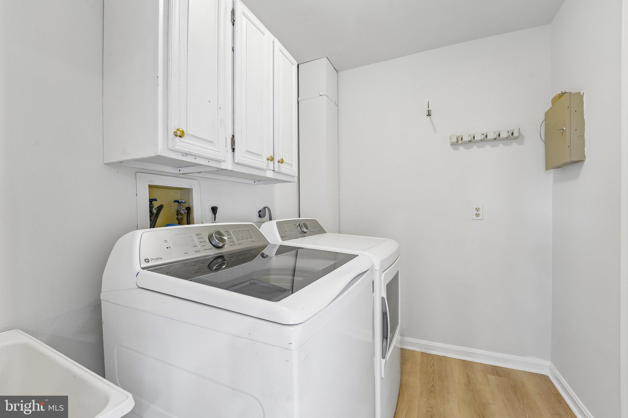 HIGHLAND LAKE - Residential