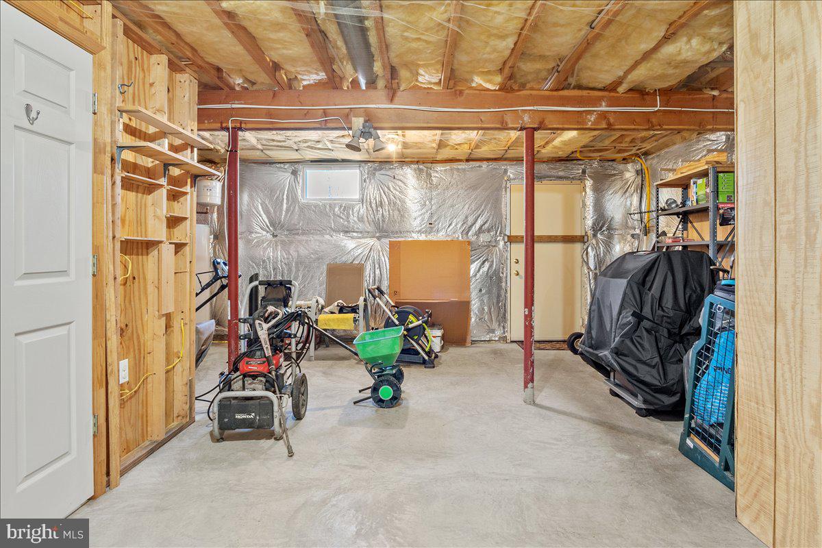 FAIRWINDS - Residential