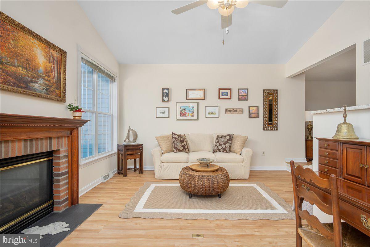 FAIRWINDS - Residential